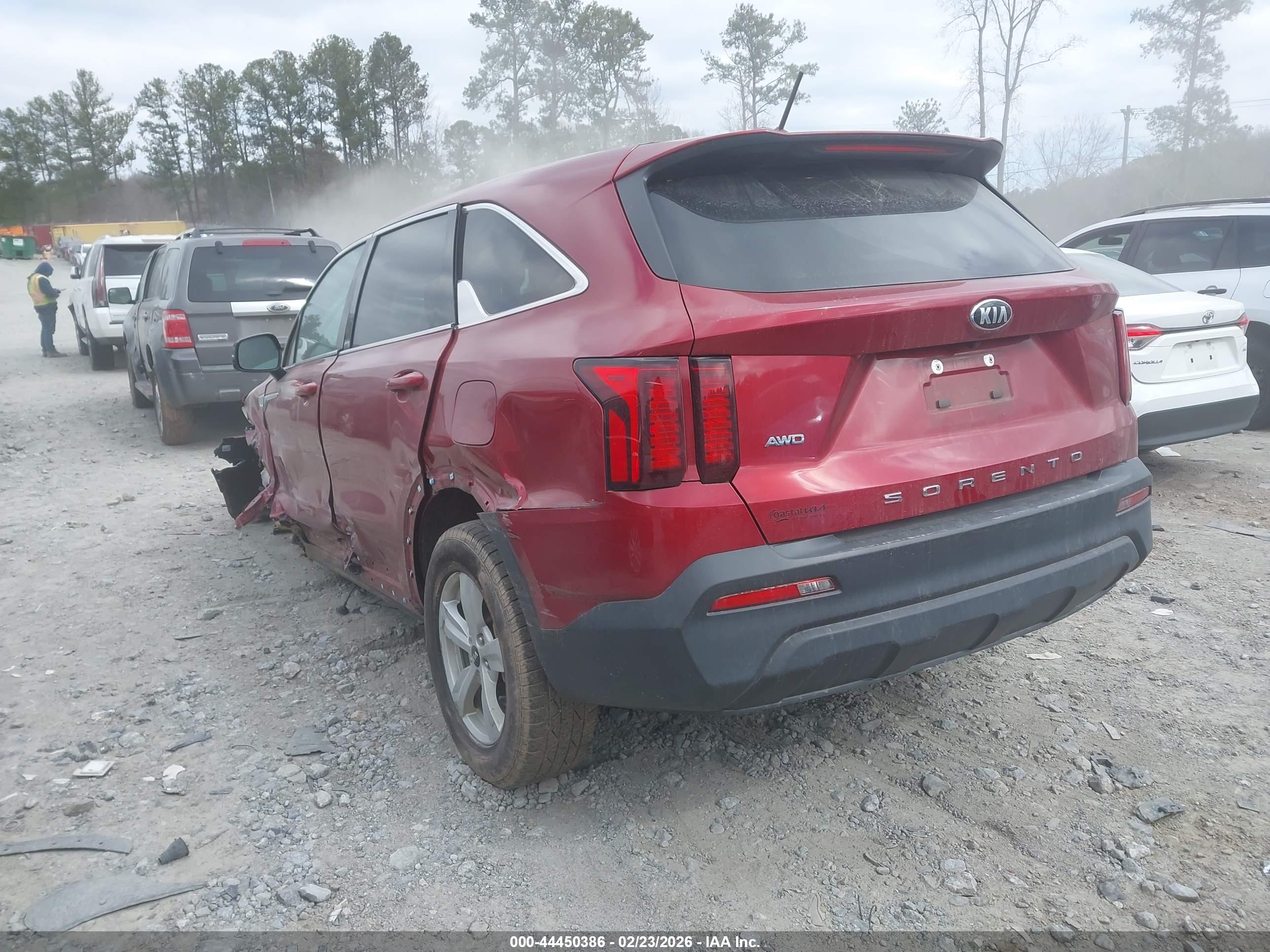 KIA SORENTO image 3