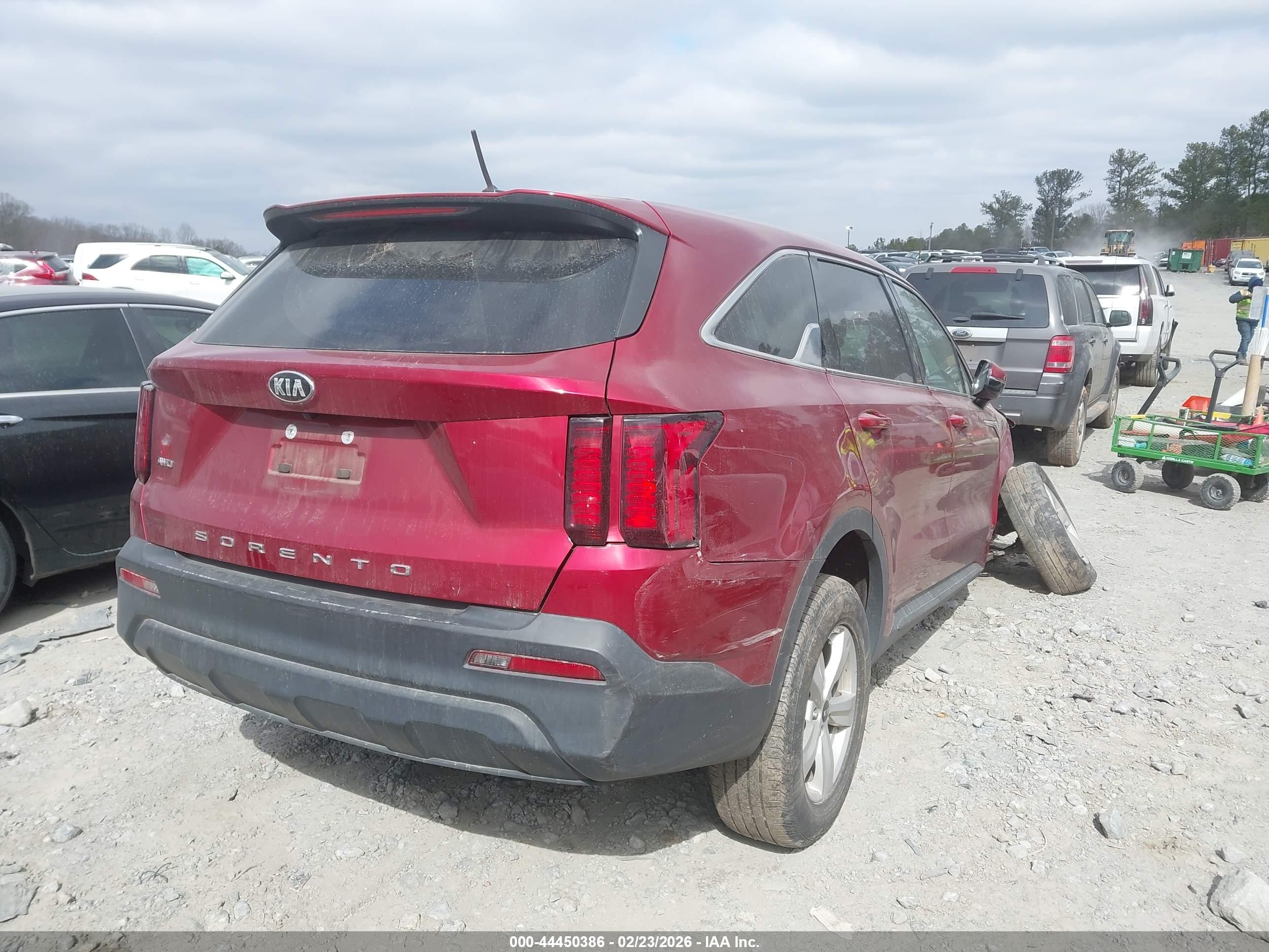 KIA SORENTO image 4