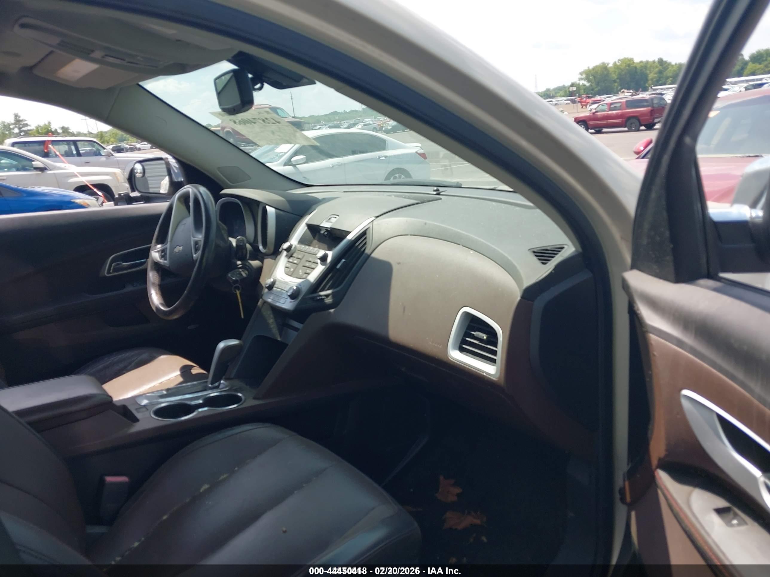CHEVROLET EQUINOX image 5