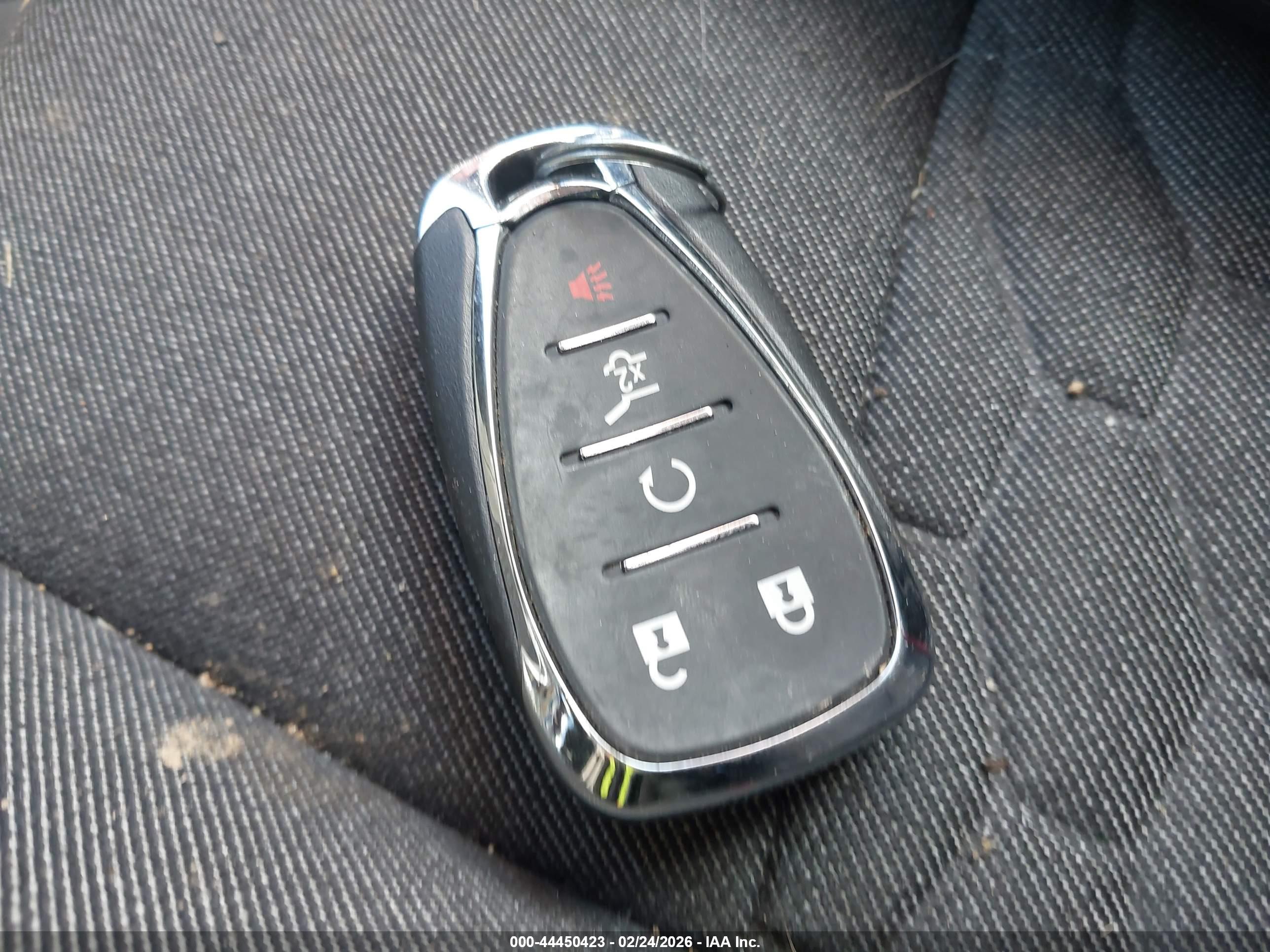 CHEVROLET EQUINOX image 11