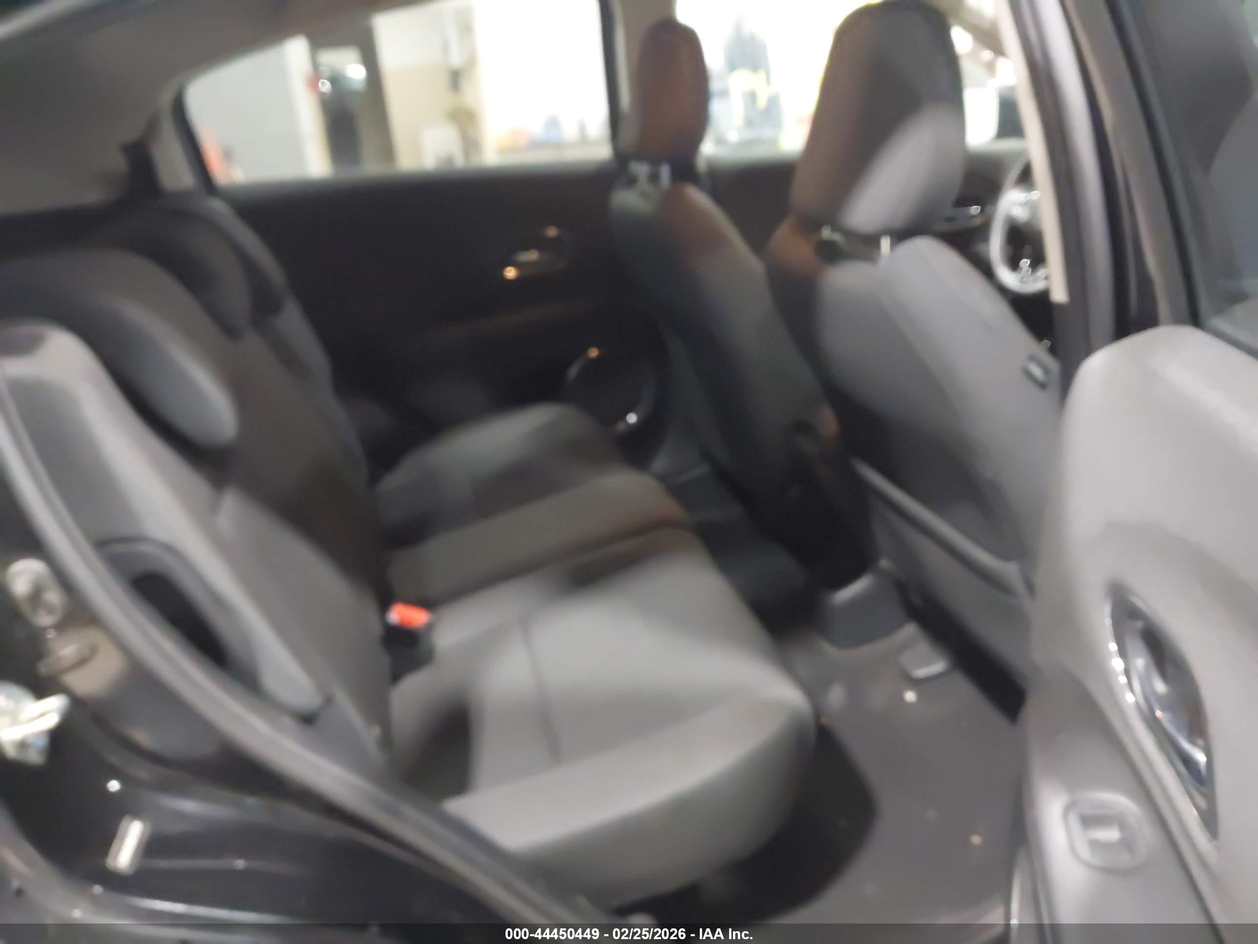HONDA HR-V image 8
