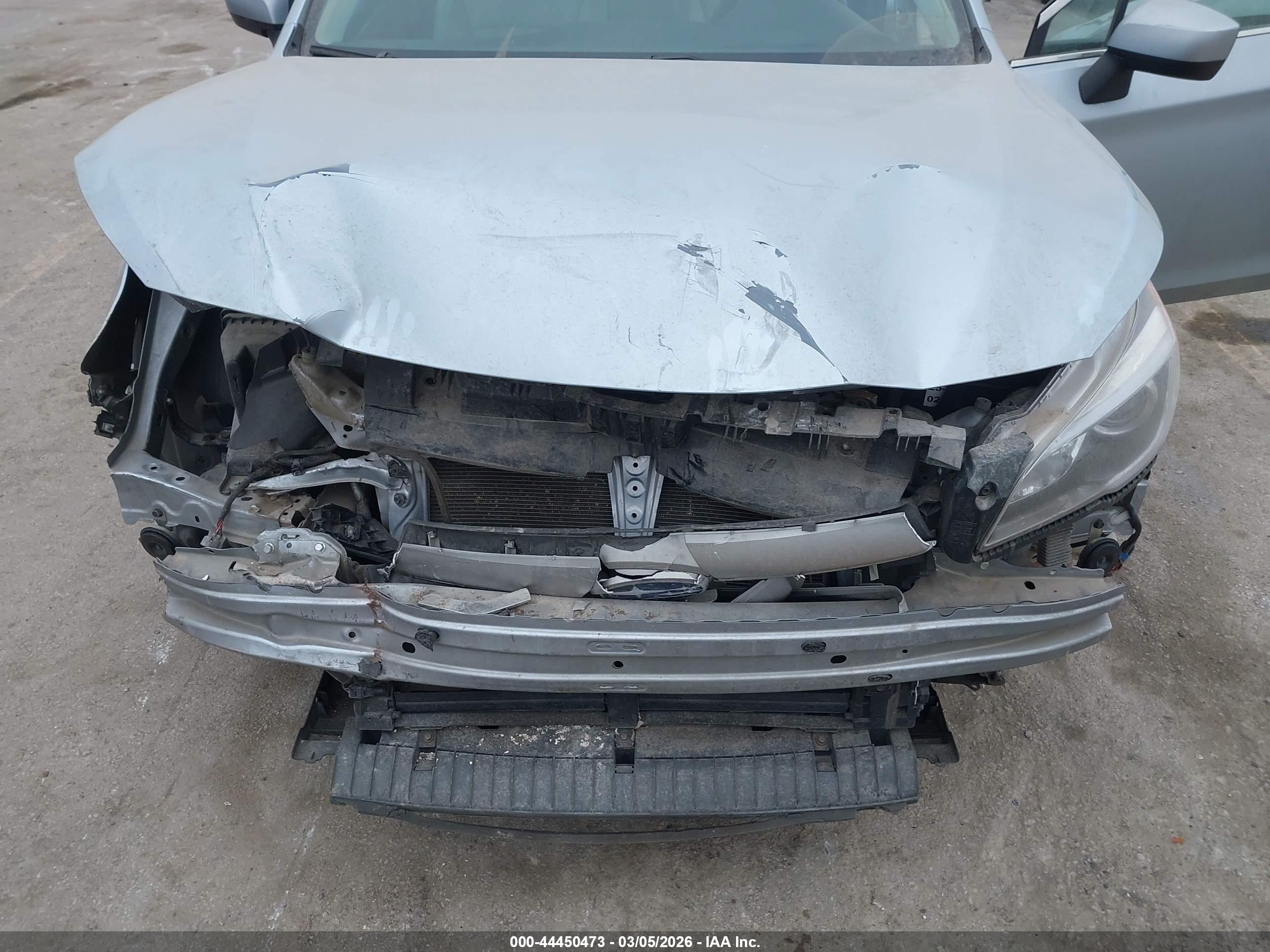 SUBARU LEGACY image 6