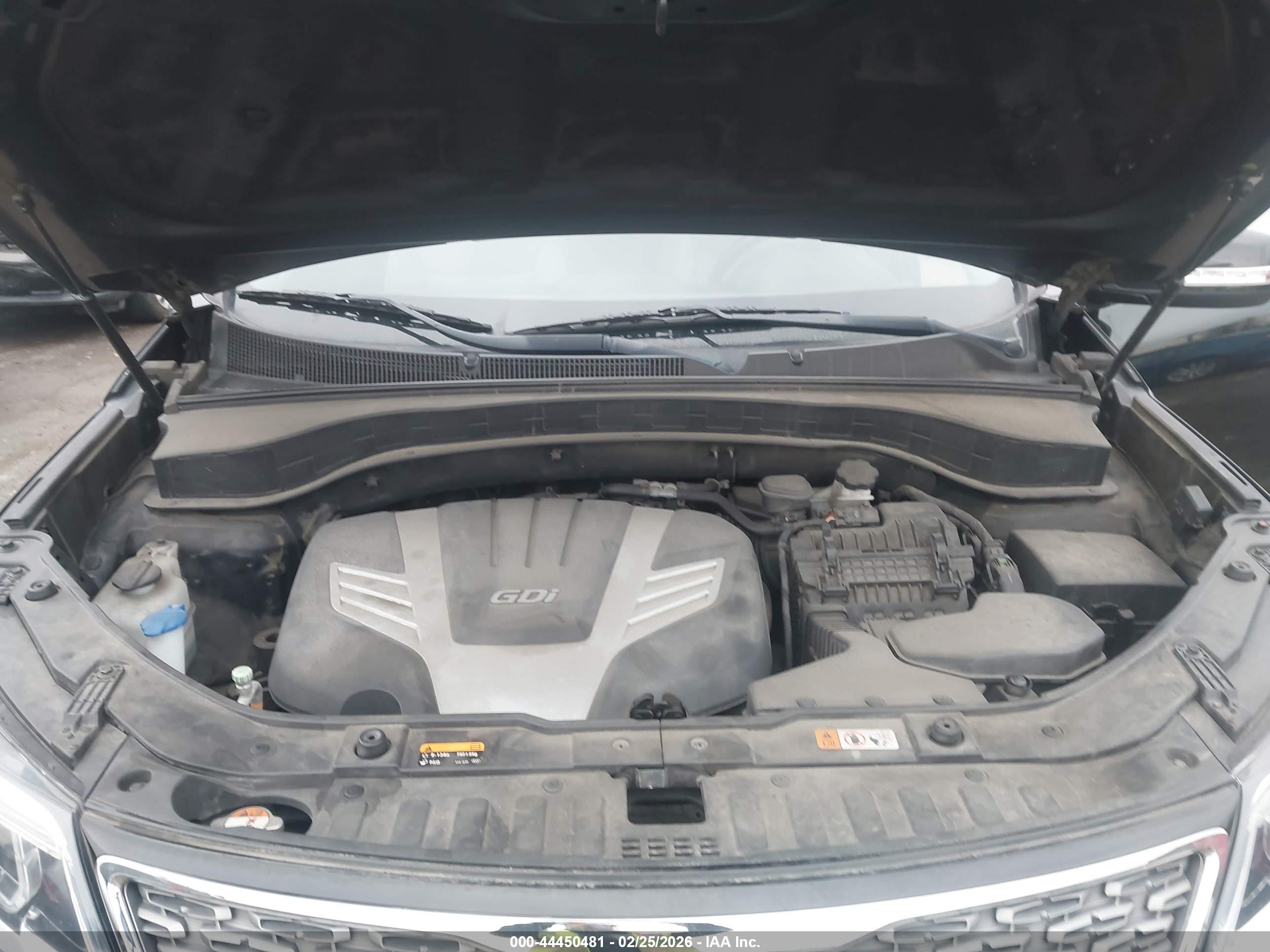 KIA SORENTO image 10