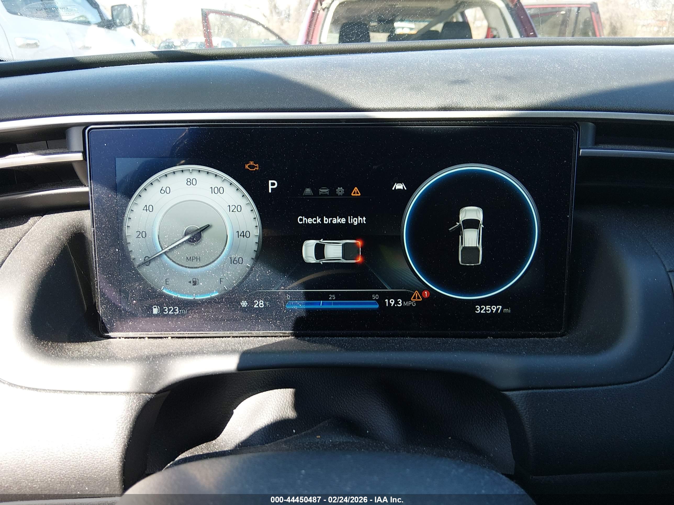 HYUNDAI SANTA image 7
