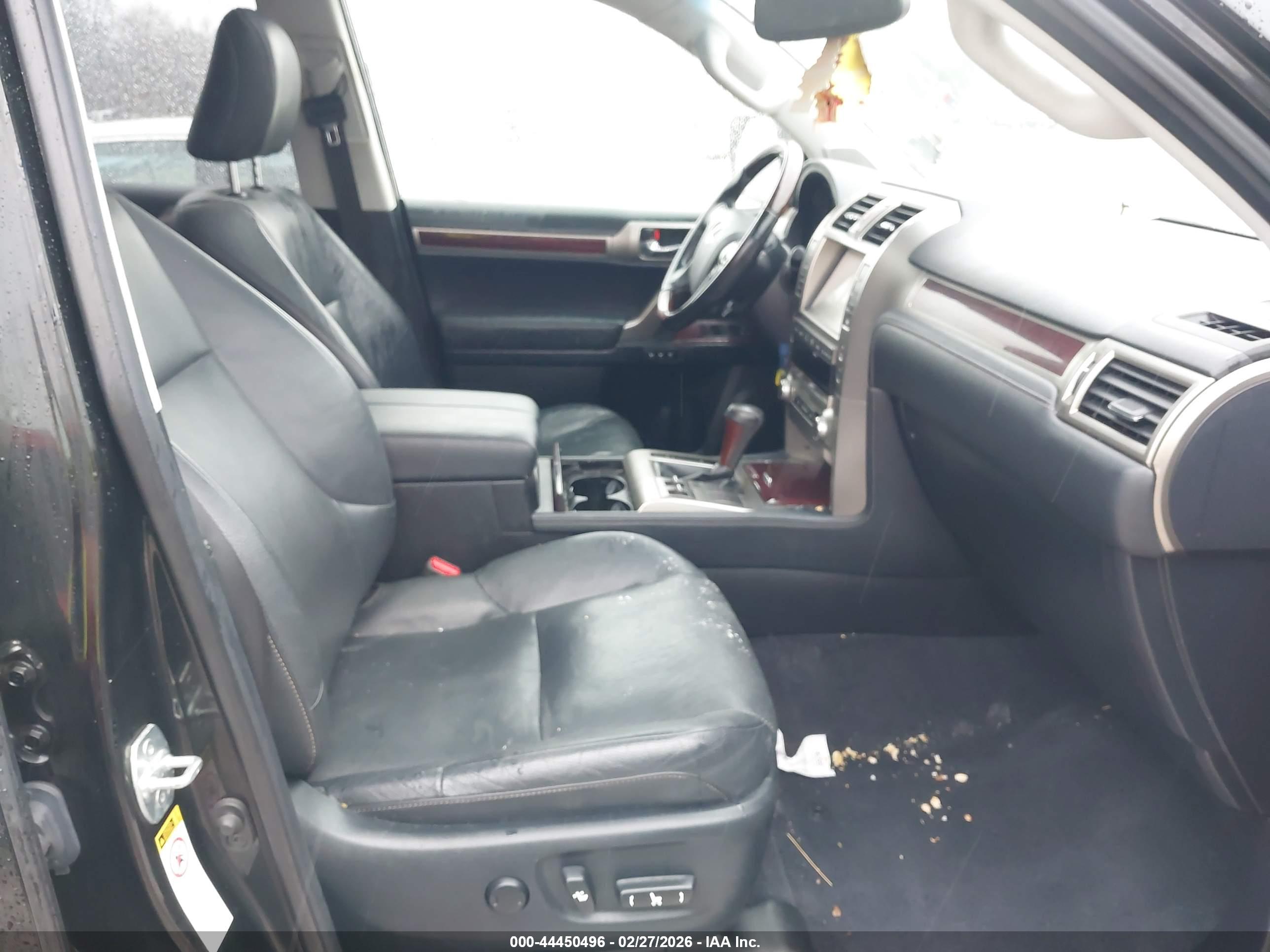 LEXUS GX image 5
