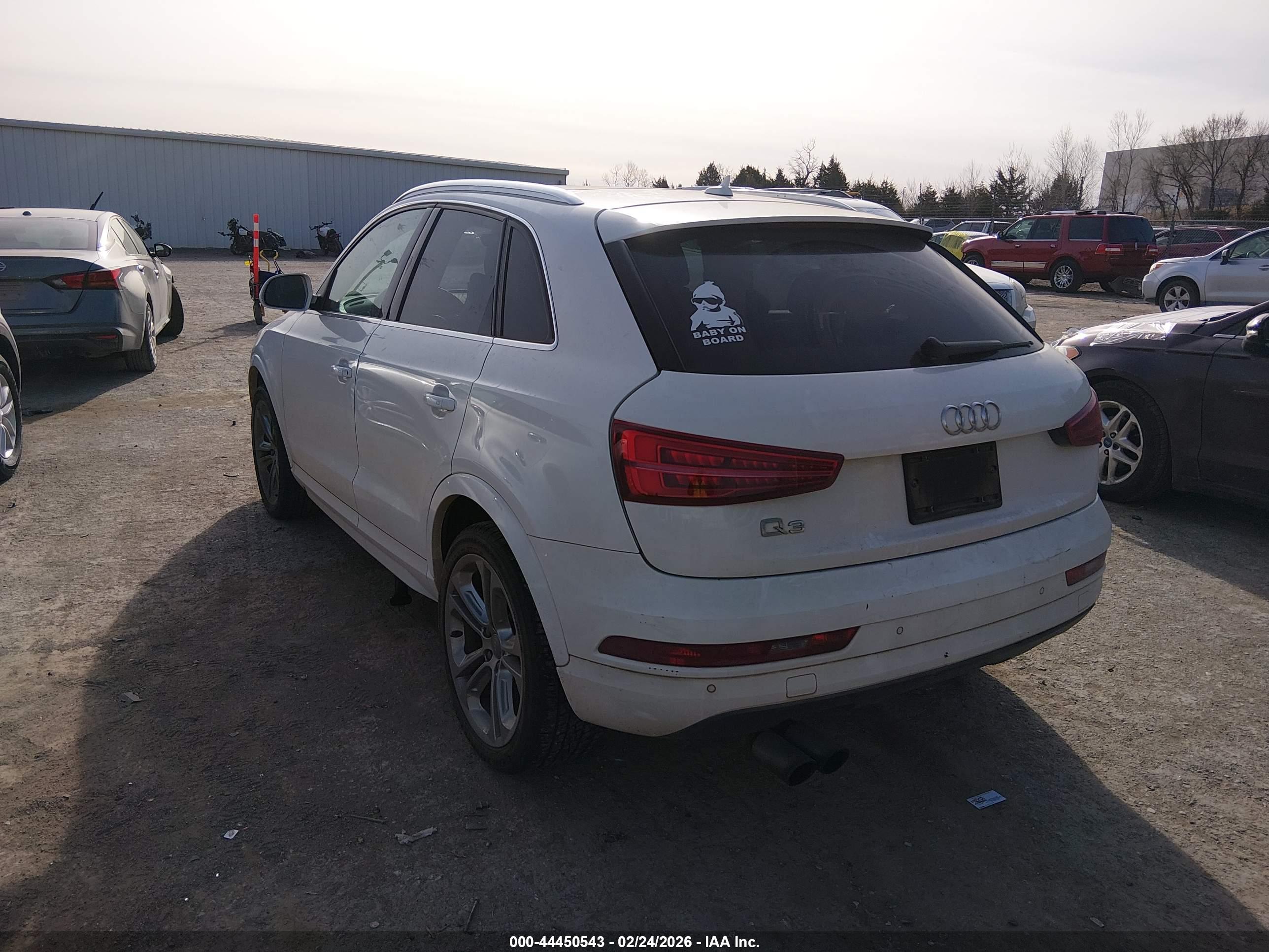 AUDI Q3 image 3