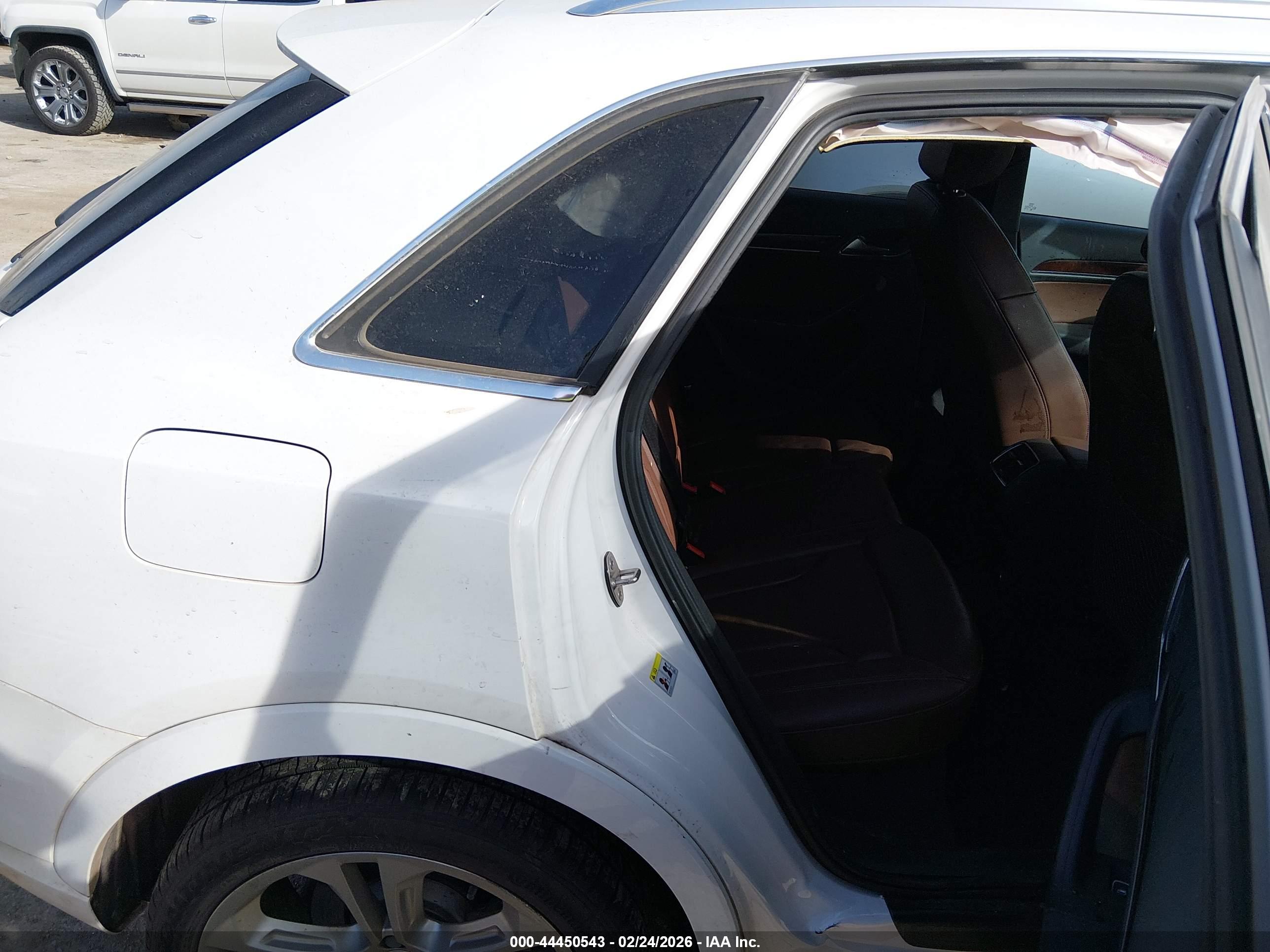 AUDI Q3 image 8