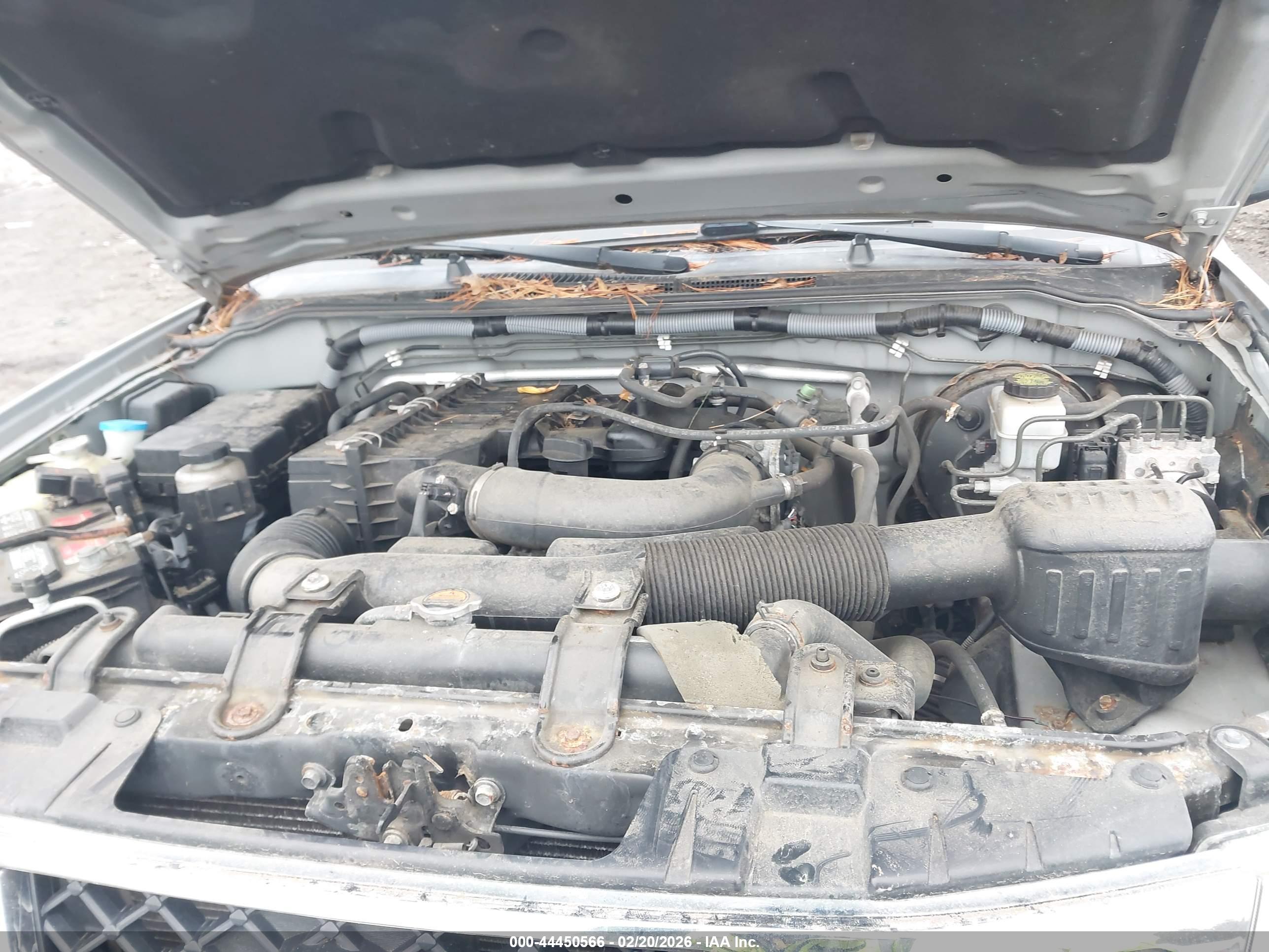 NISSAN FRONTIER image 10
