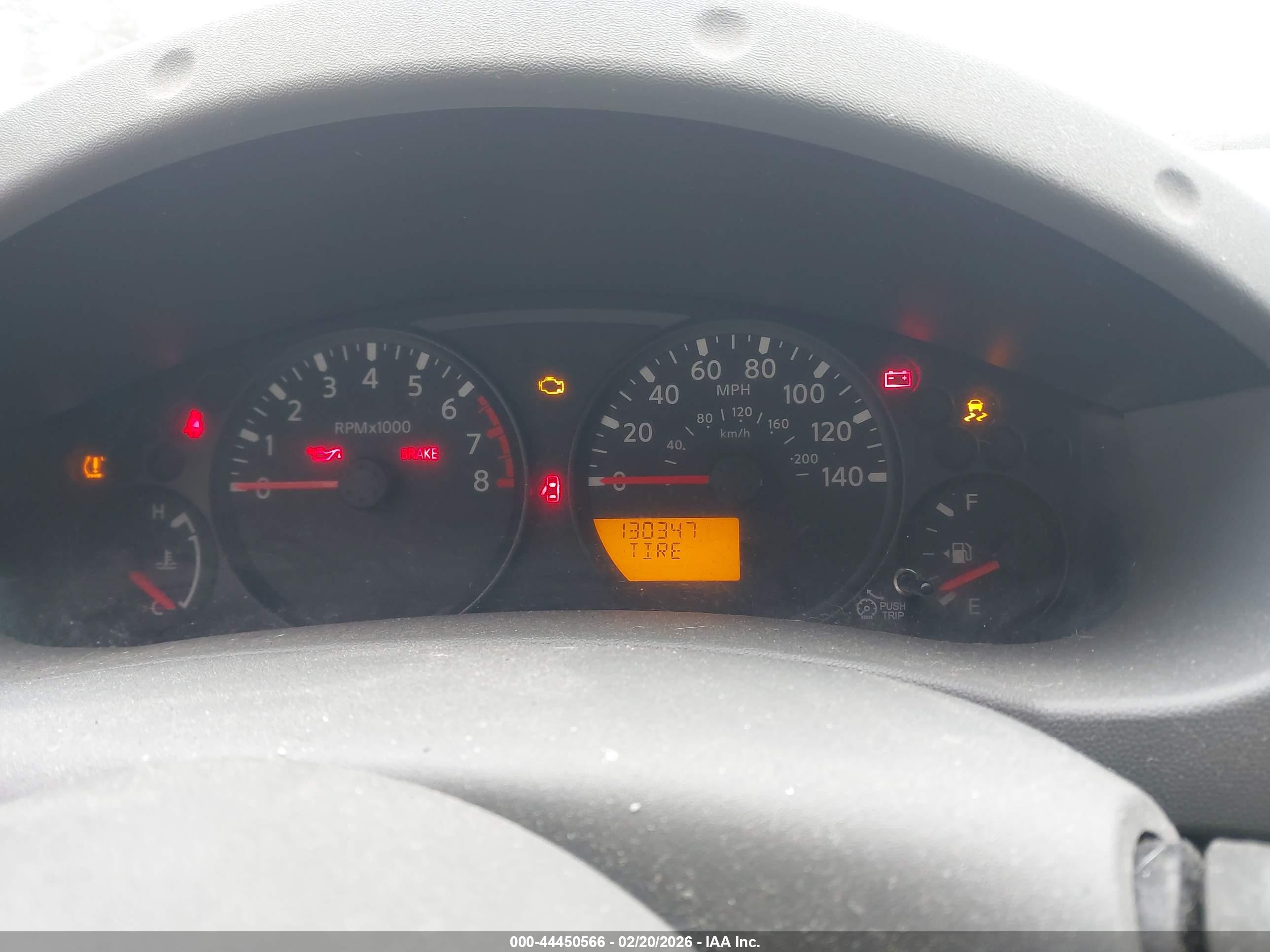 NISSAN FRONTIER image 7