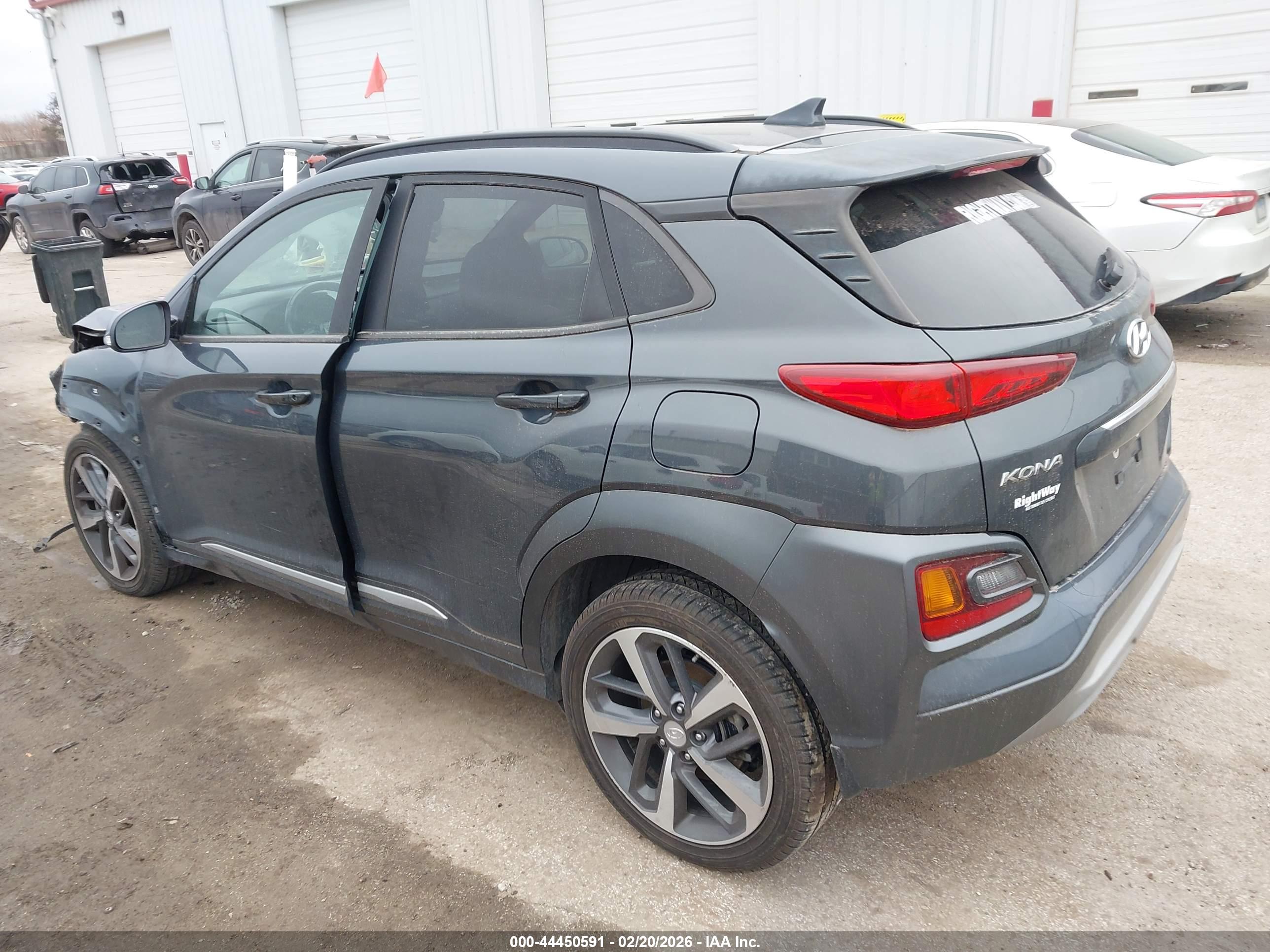 HYUNDAI KONA image 3