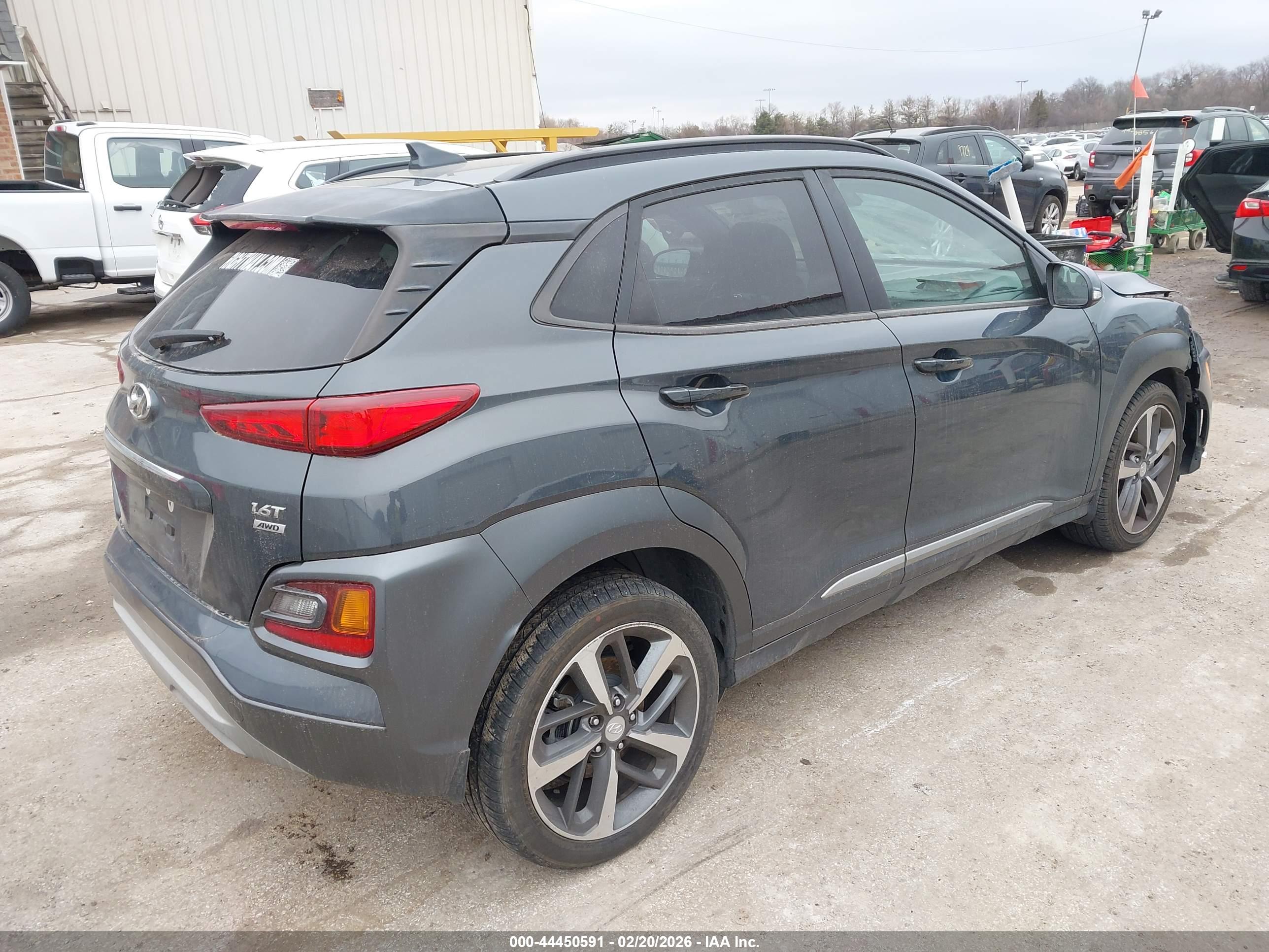 HYUNDAI KONA image 4