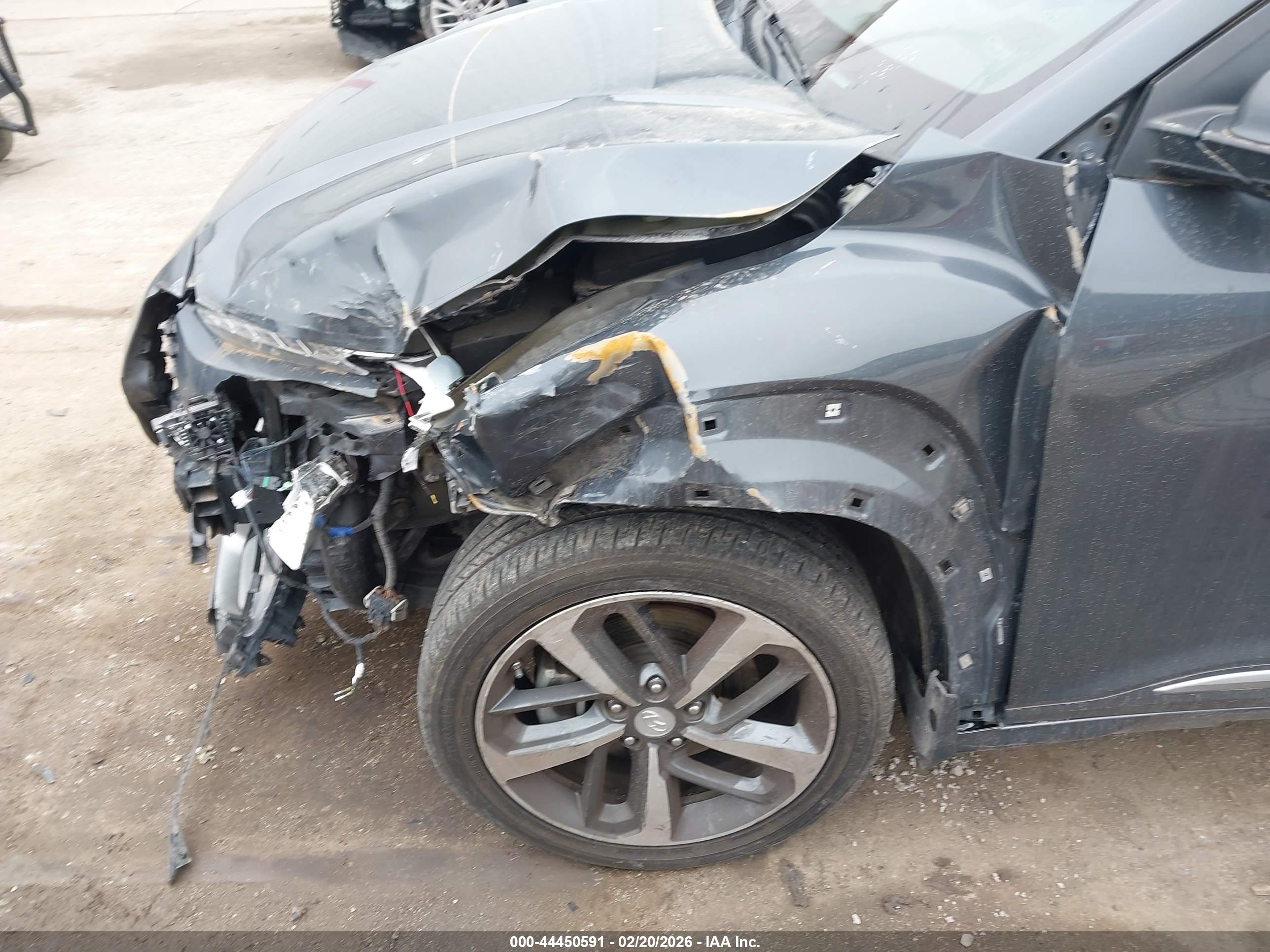 HYUNDAI KONA image 6