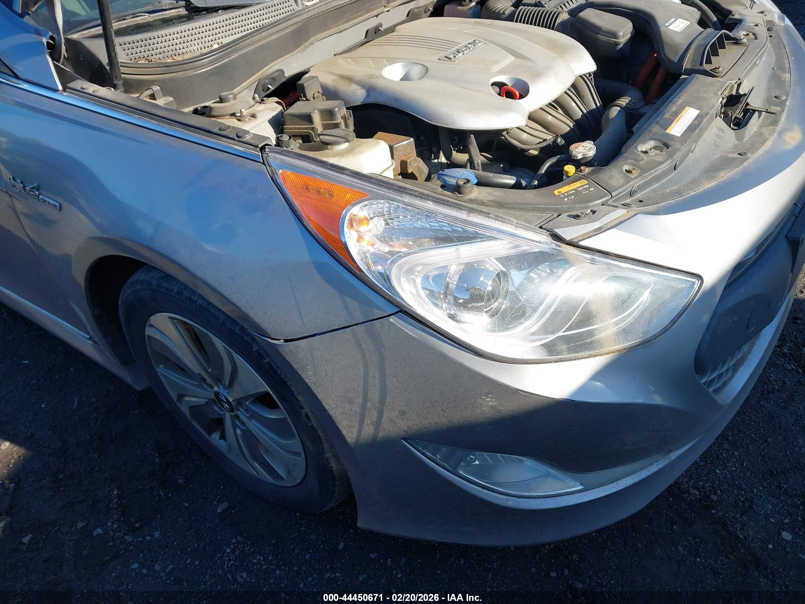 HYUNDAI SONATA image 6