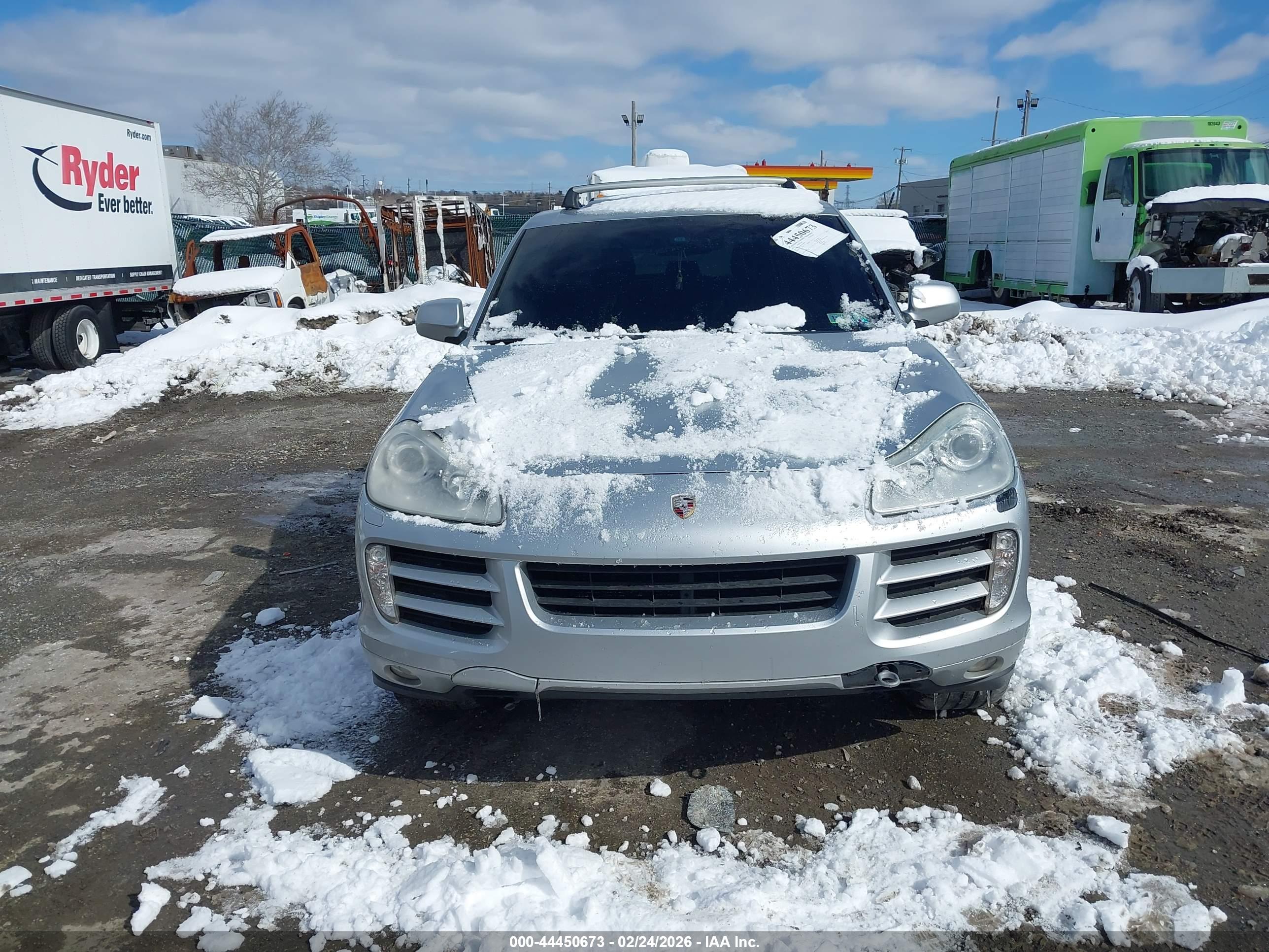 PORSCHE CAYENNE image 6