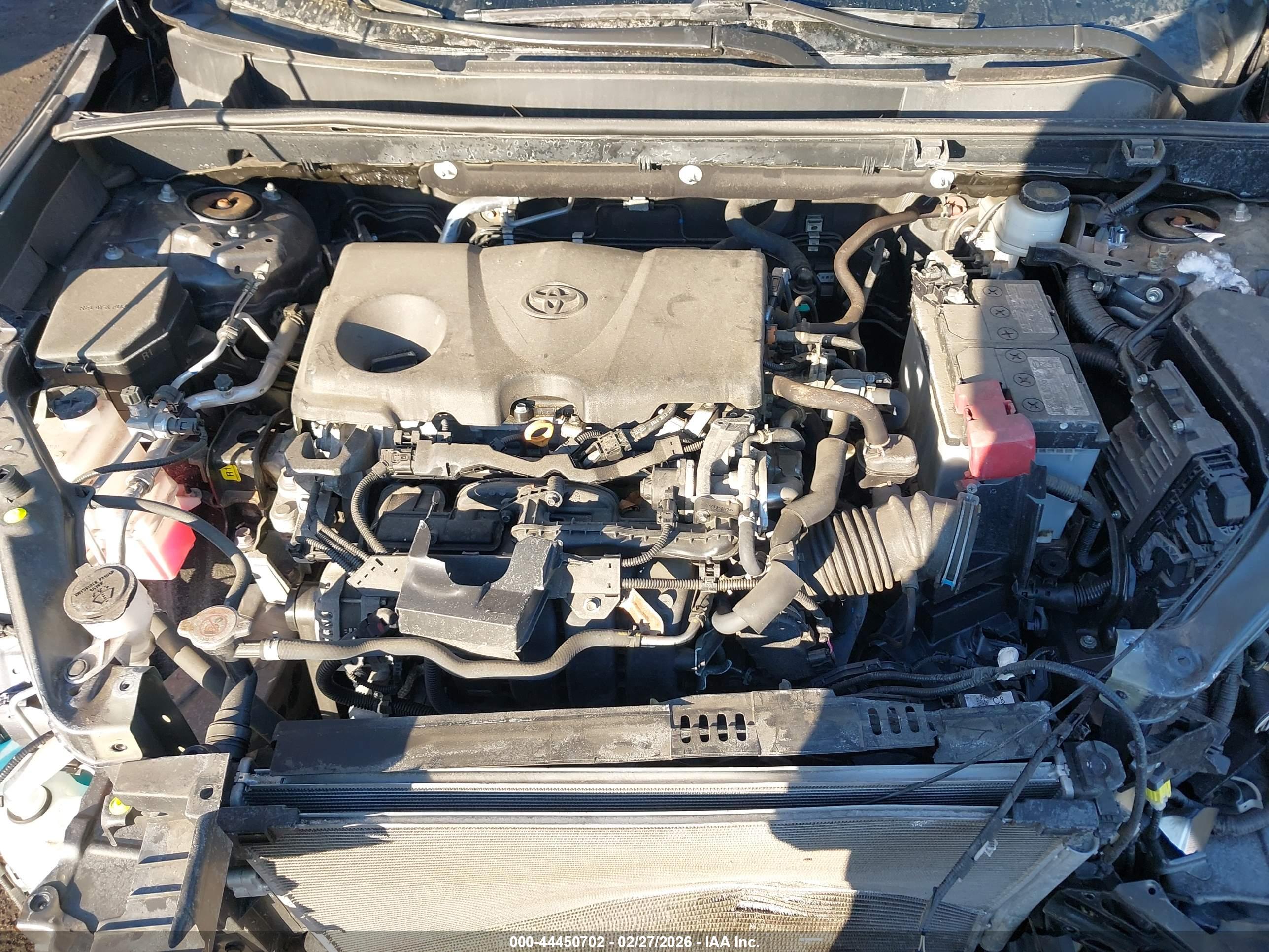 TOYOTA RAV4 image 10