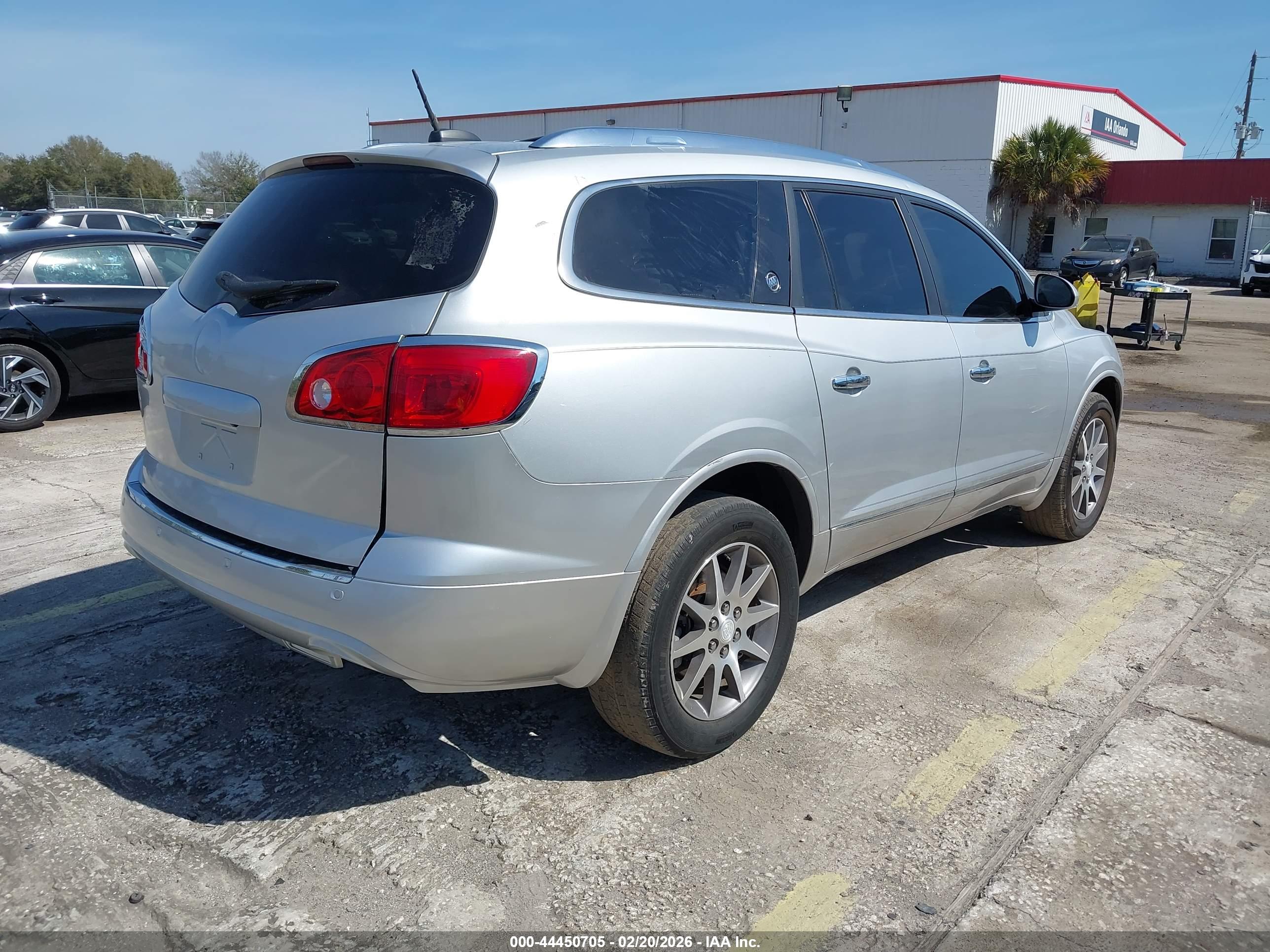 BUICK ENCLAVE image 4