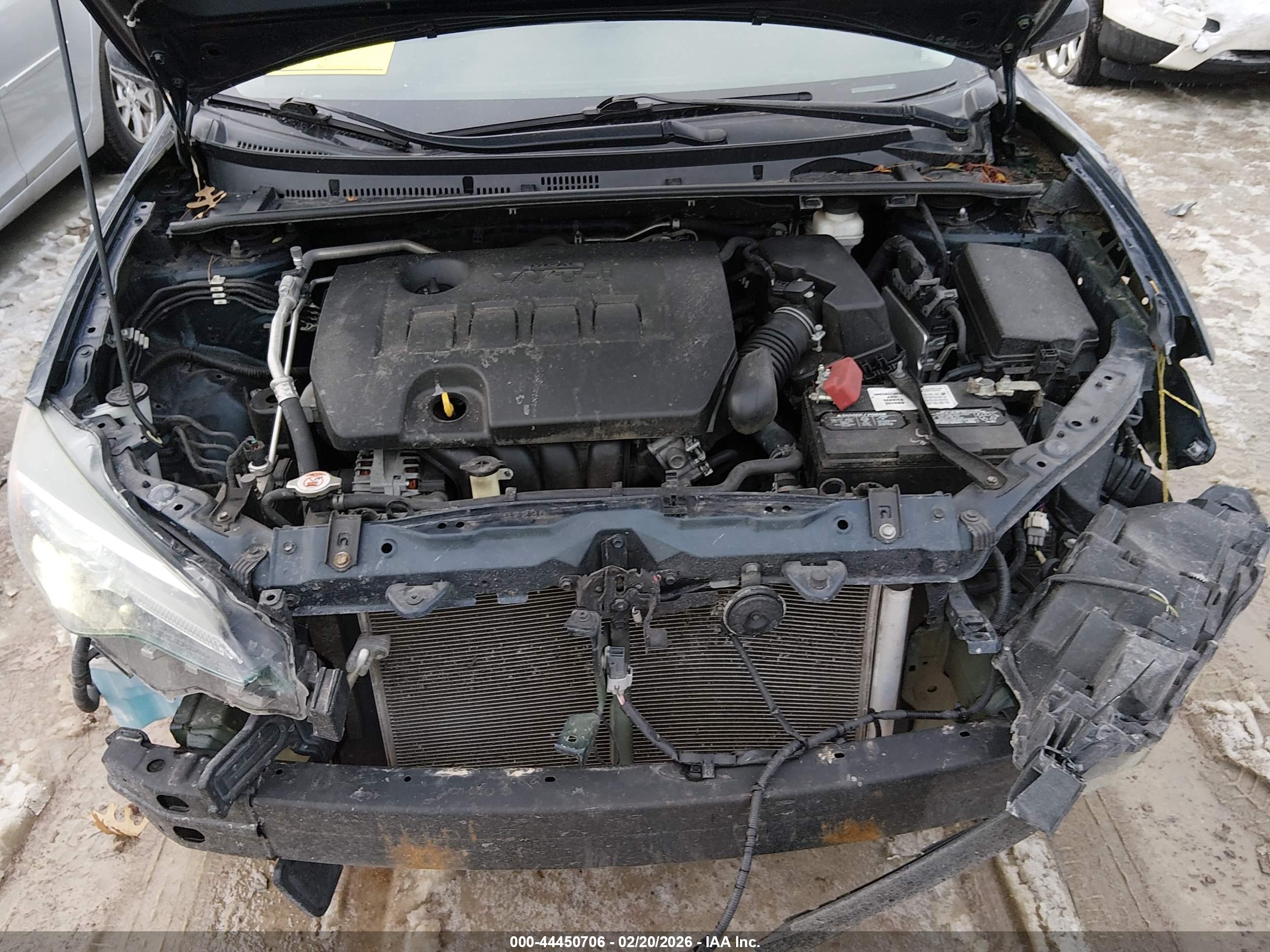 TOYOTA COROLLA image 10