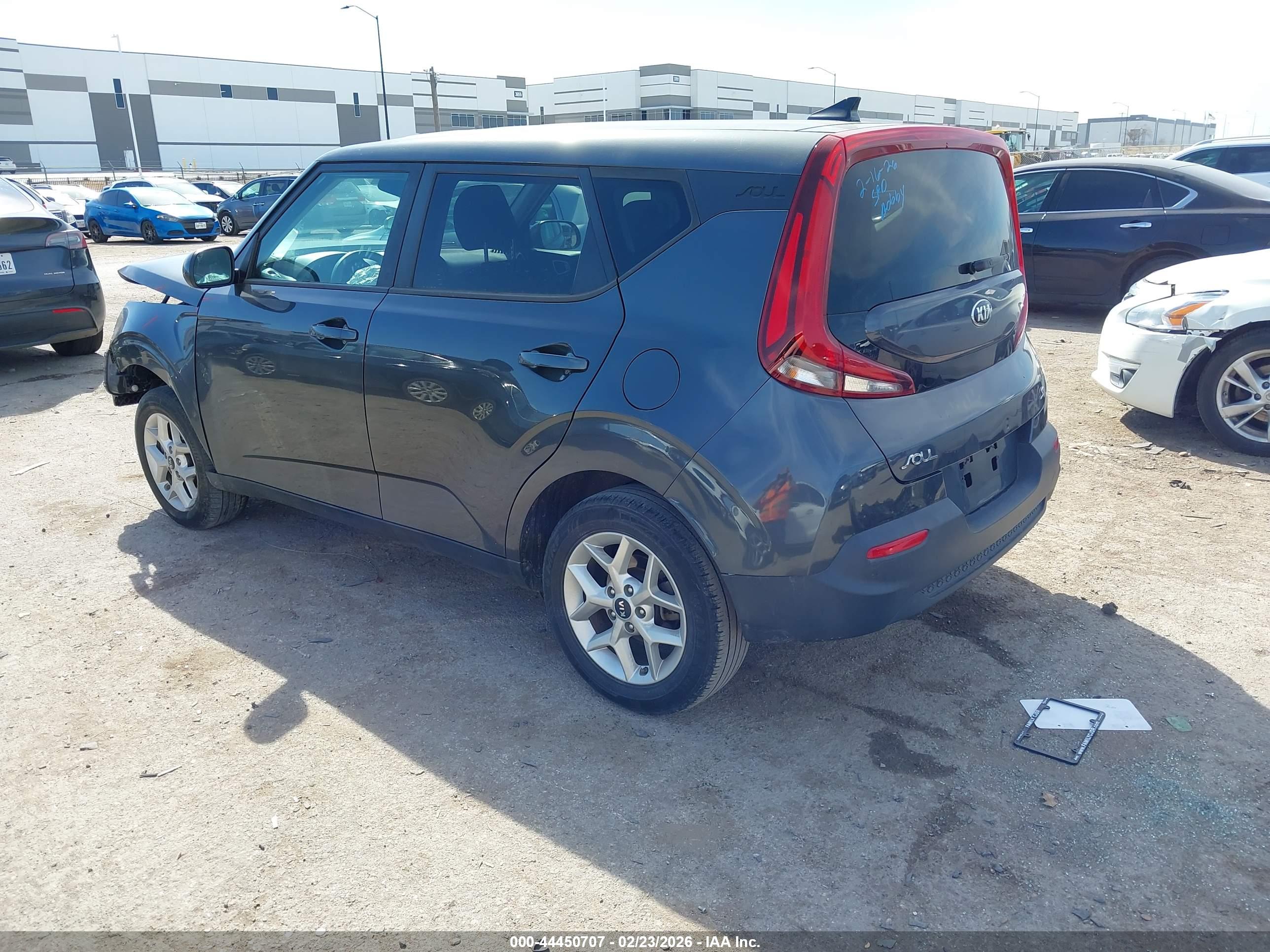 KIA SOUL image 3
