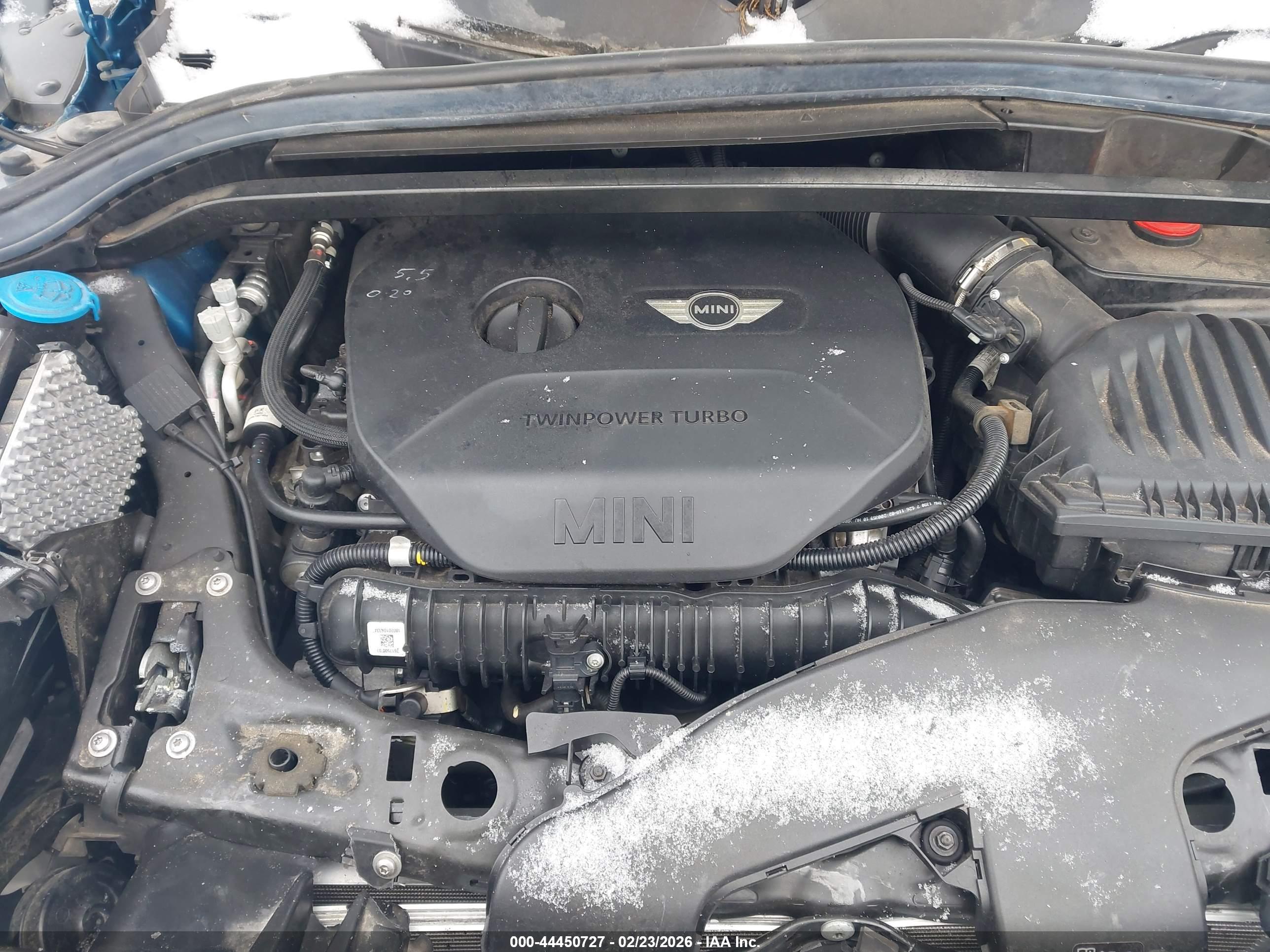 MINI COUNTRYMAN image 10