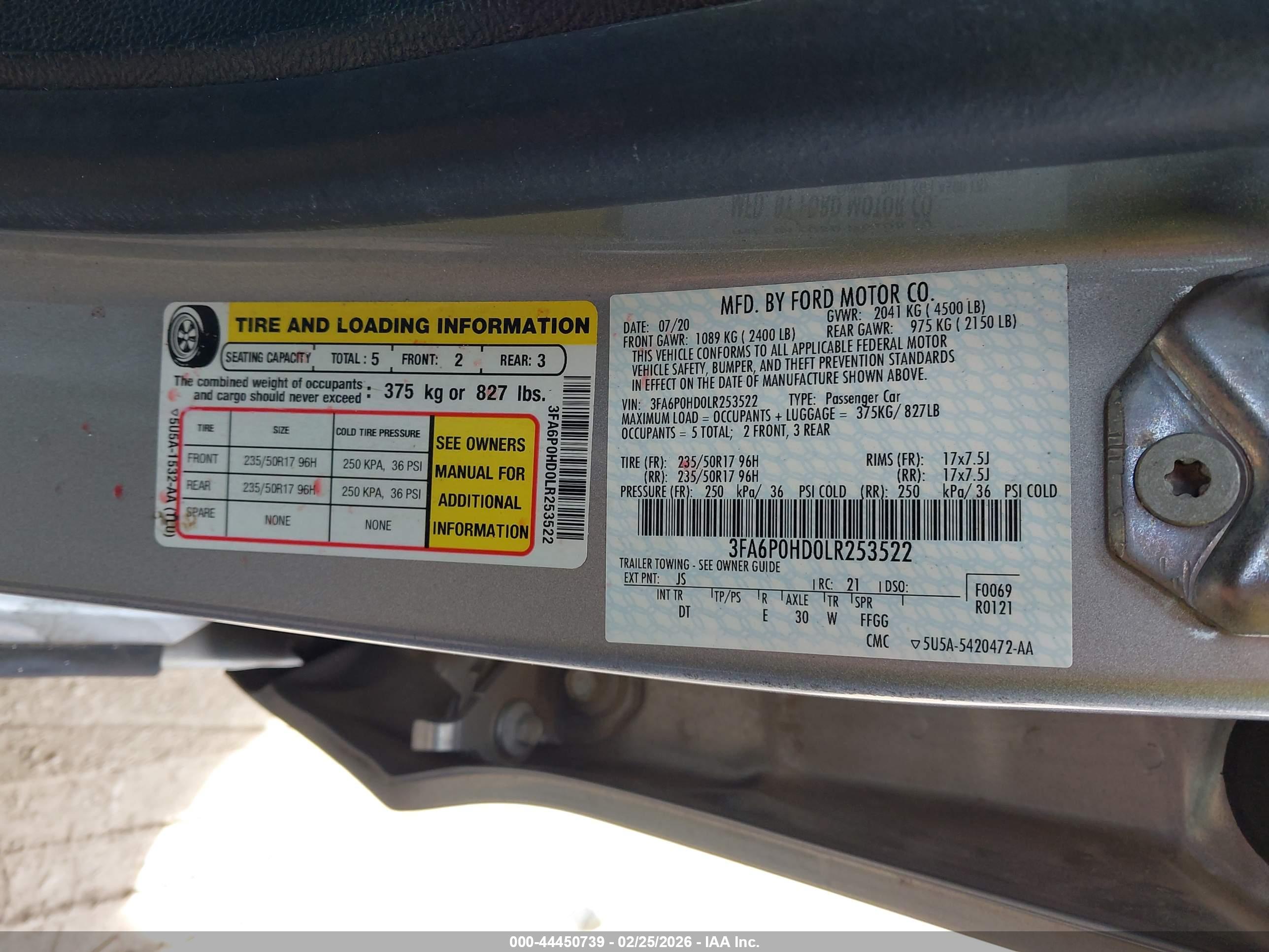 FORD FUSION image 9