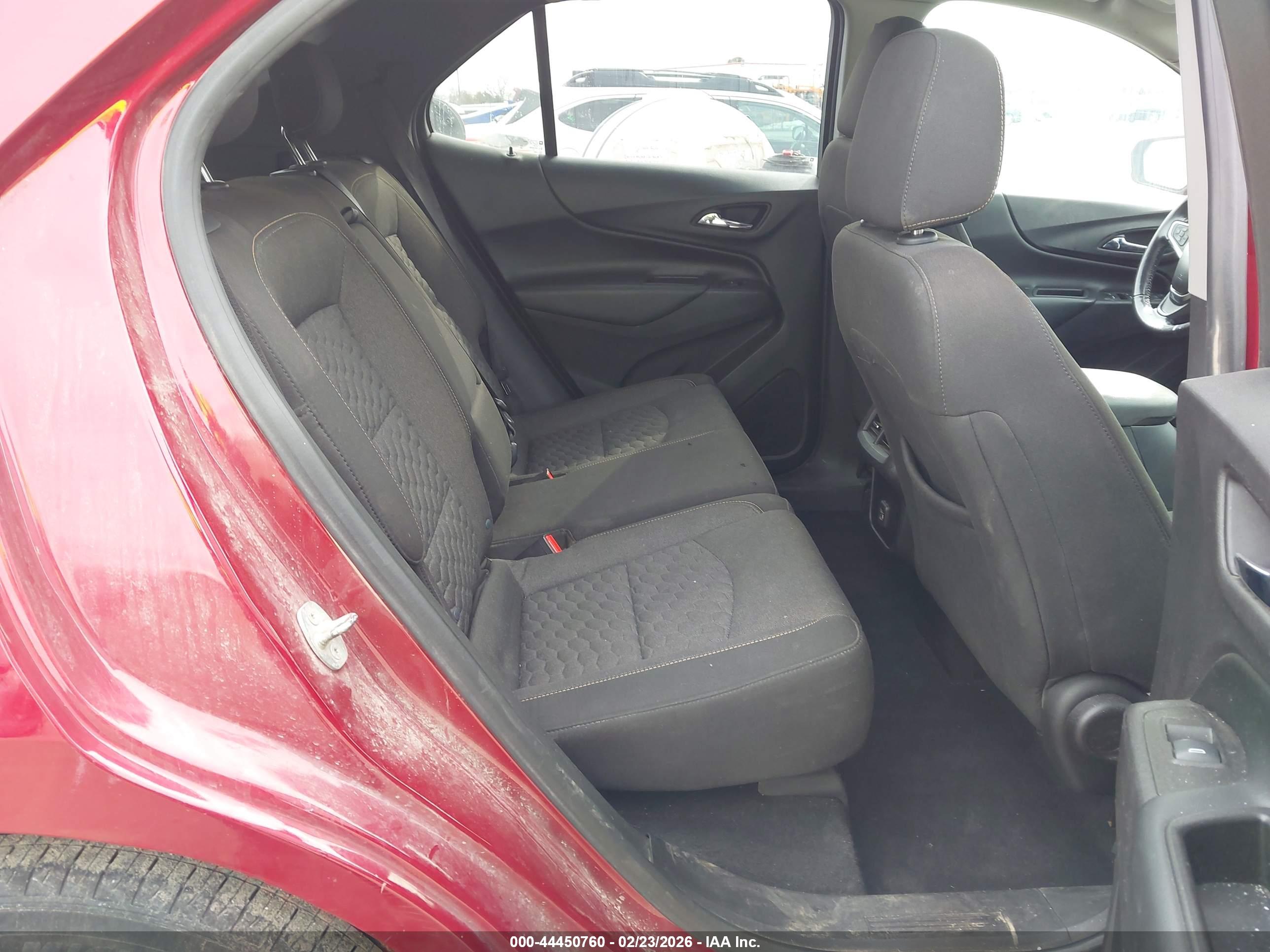CHEVROLET EQUINOX image 8