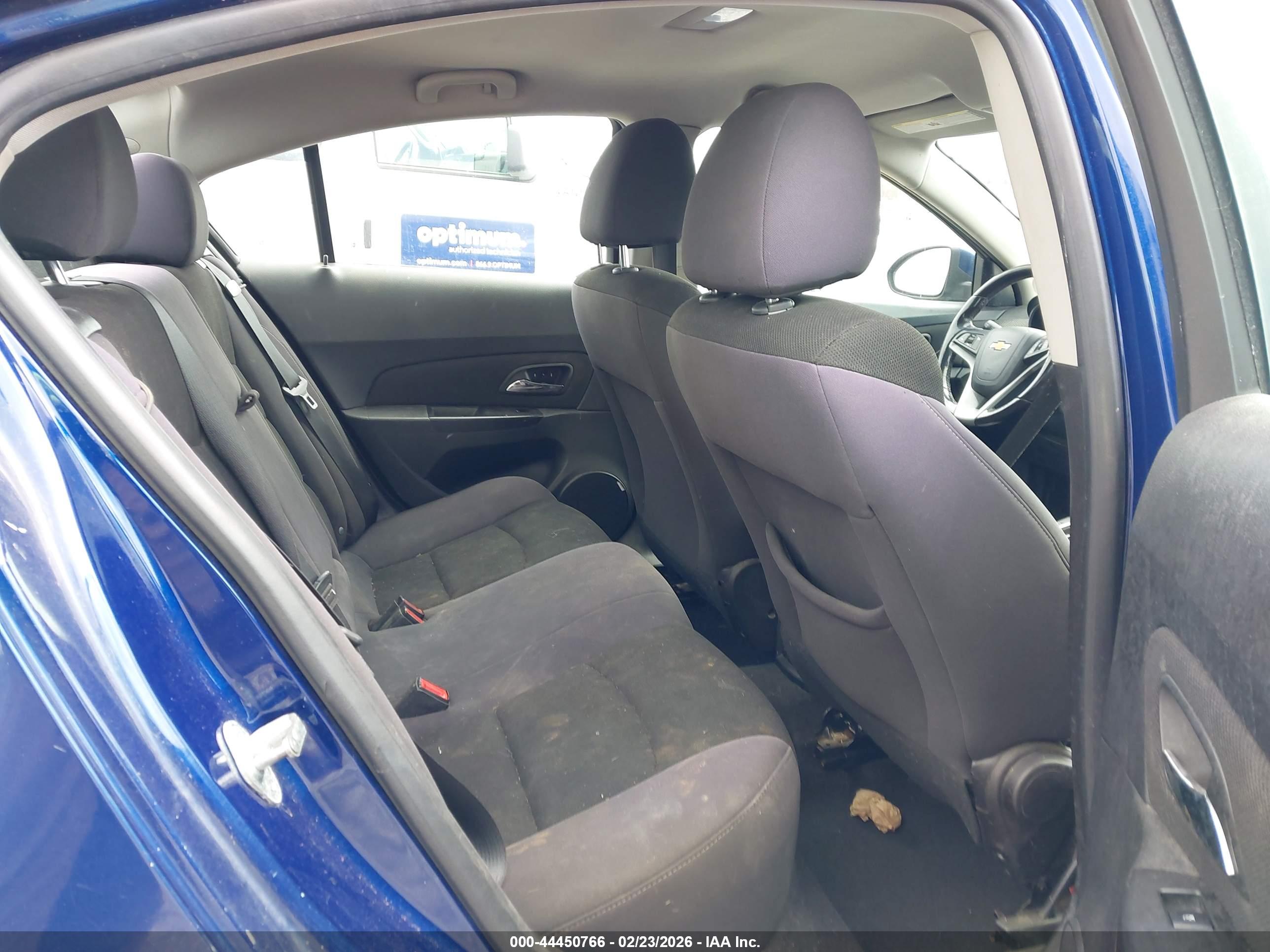 CHEVROLET CRUZE image 8