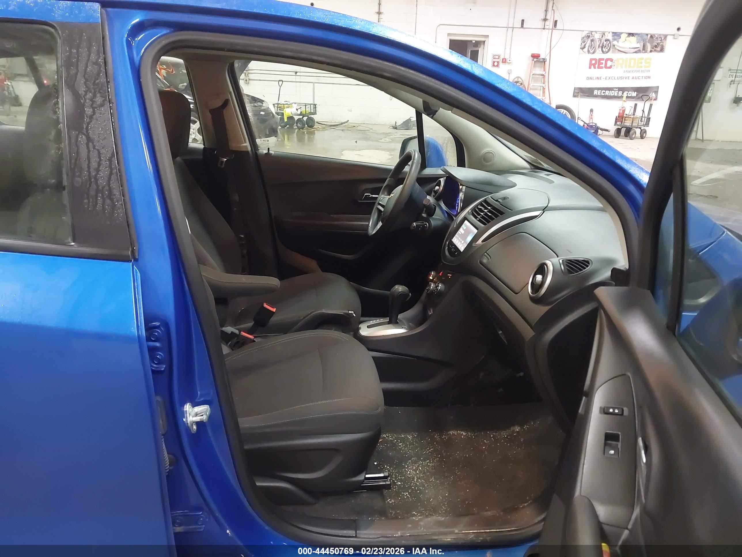 CHEVROLET TRAX image 5
