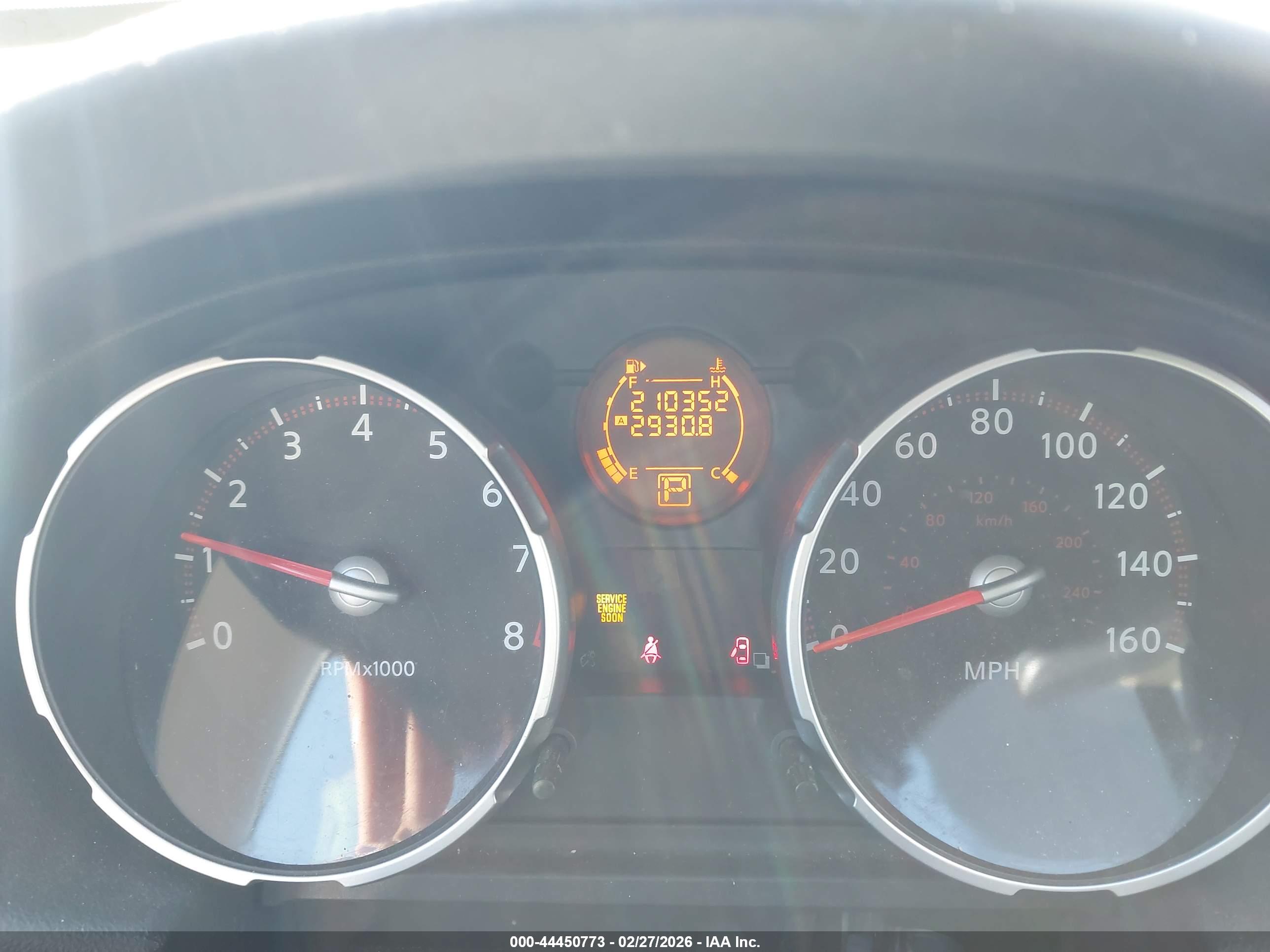 NISSAN ROGUE image 7