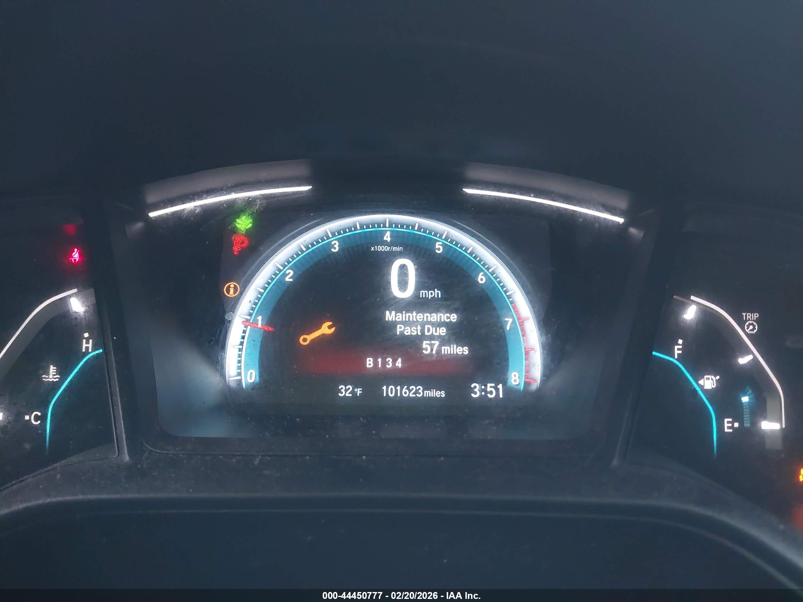 HONDA CIVIC image 7