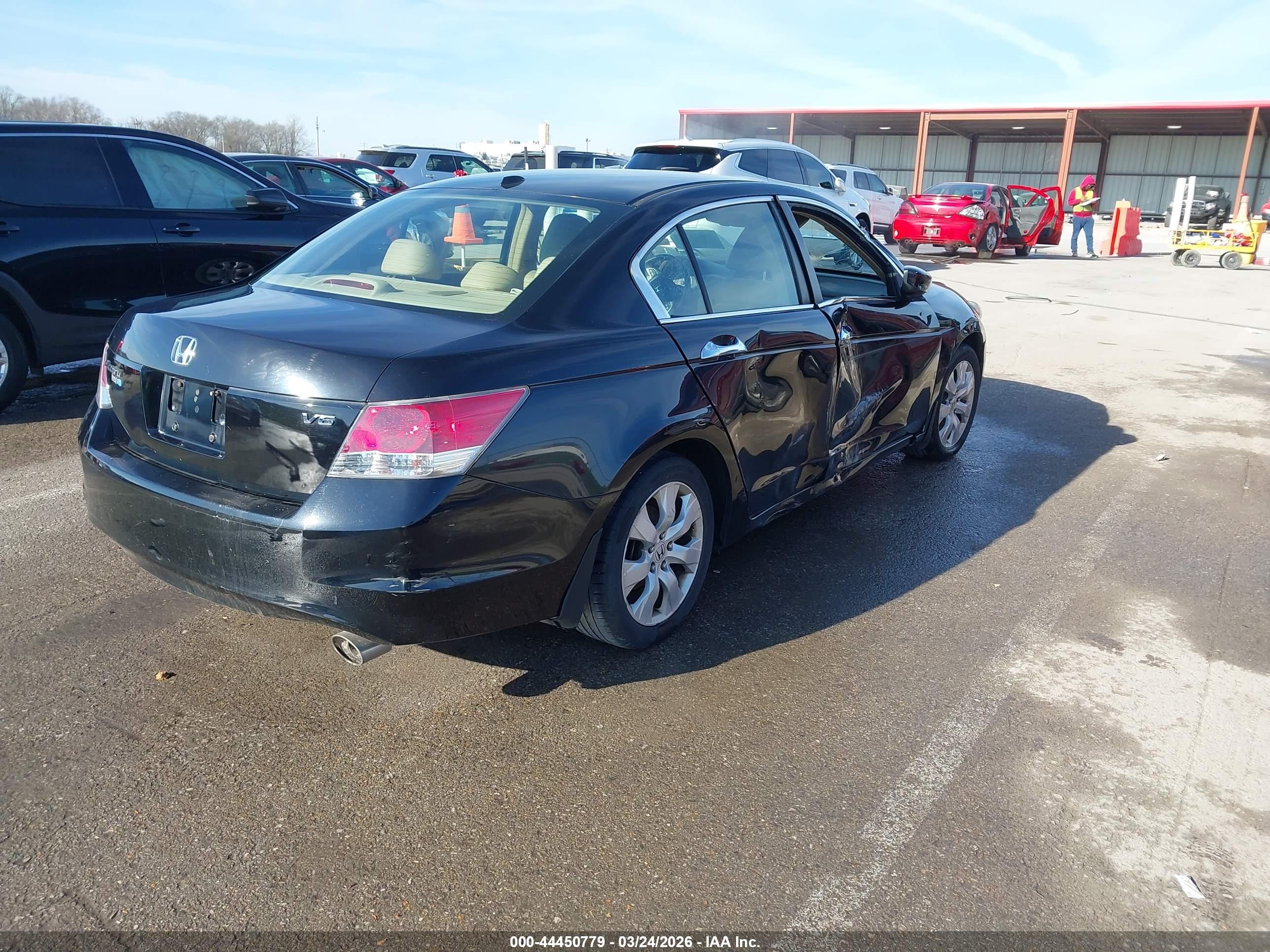 HONDA ACCORD image 4