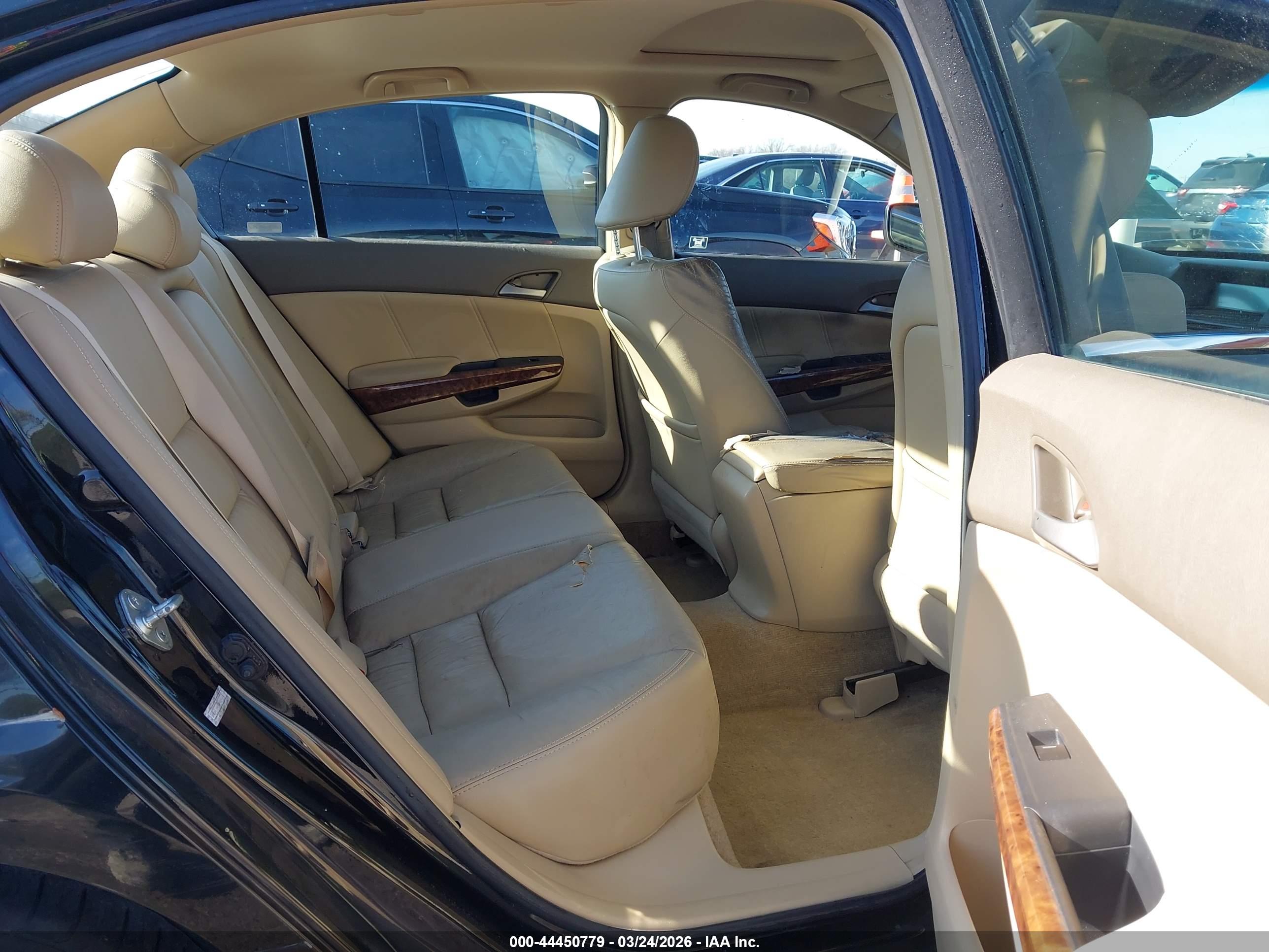 HONDA ACCORD image 8