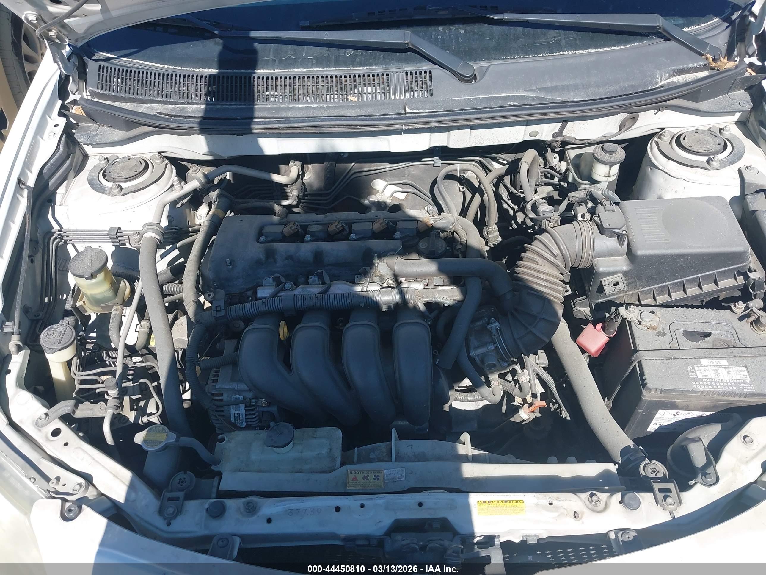 PONTIAC VIBE image 10