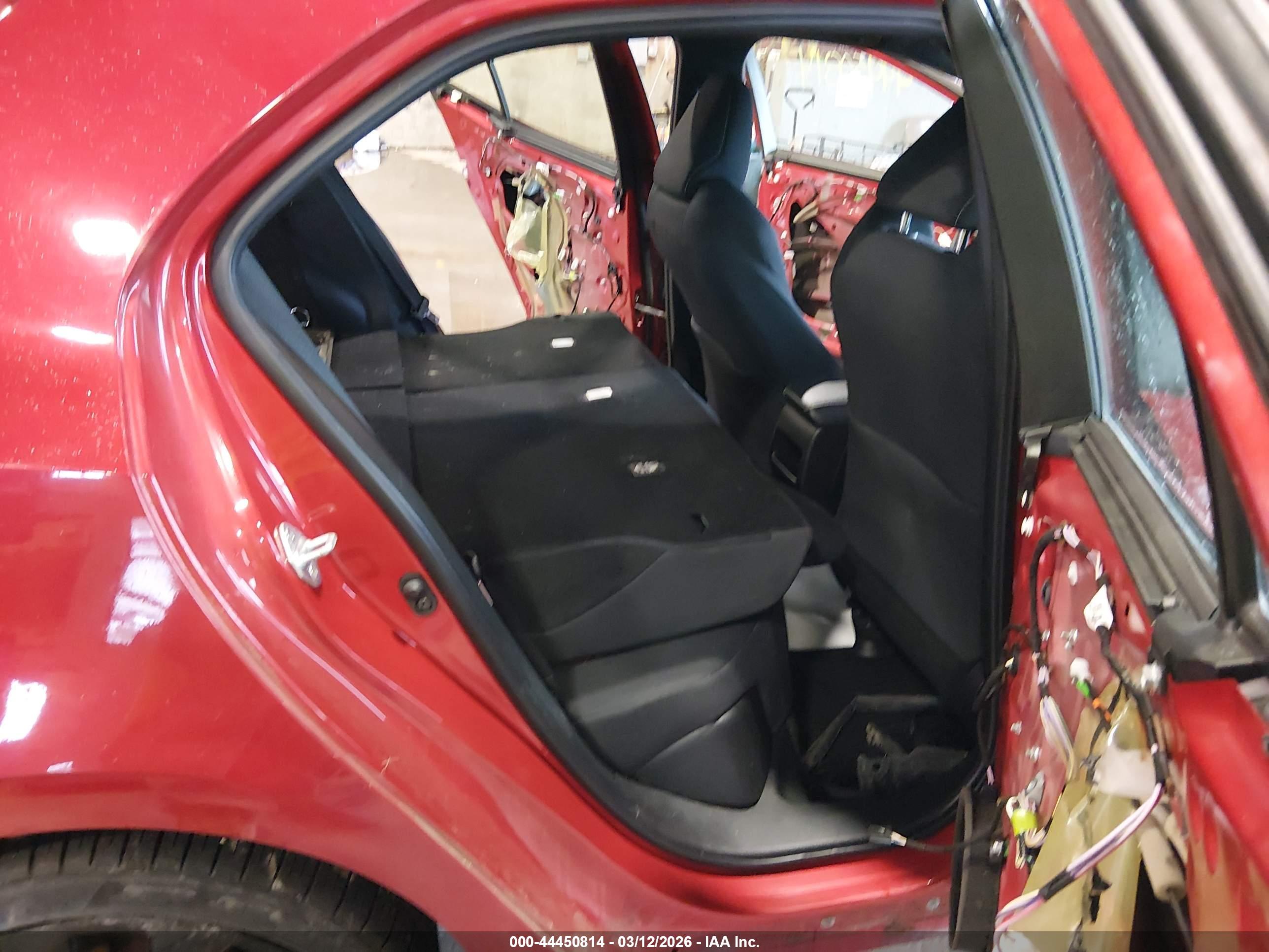 TOYOTA COROLLA image 8