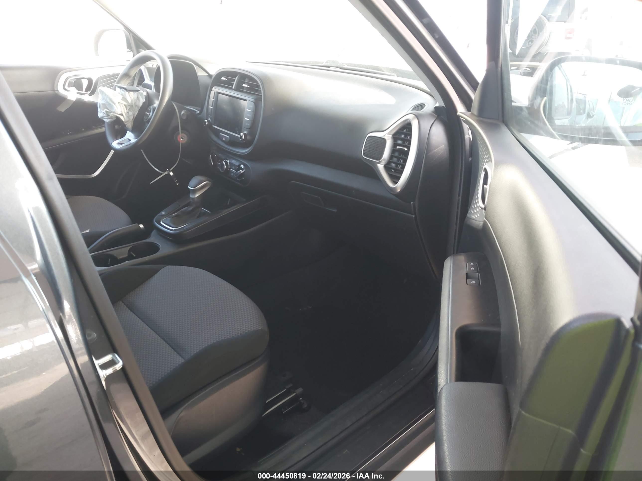 KIA SOUL image 5