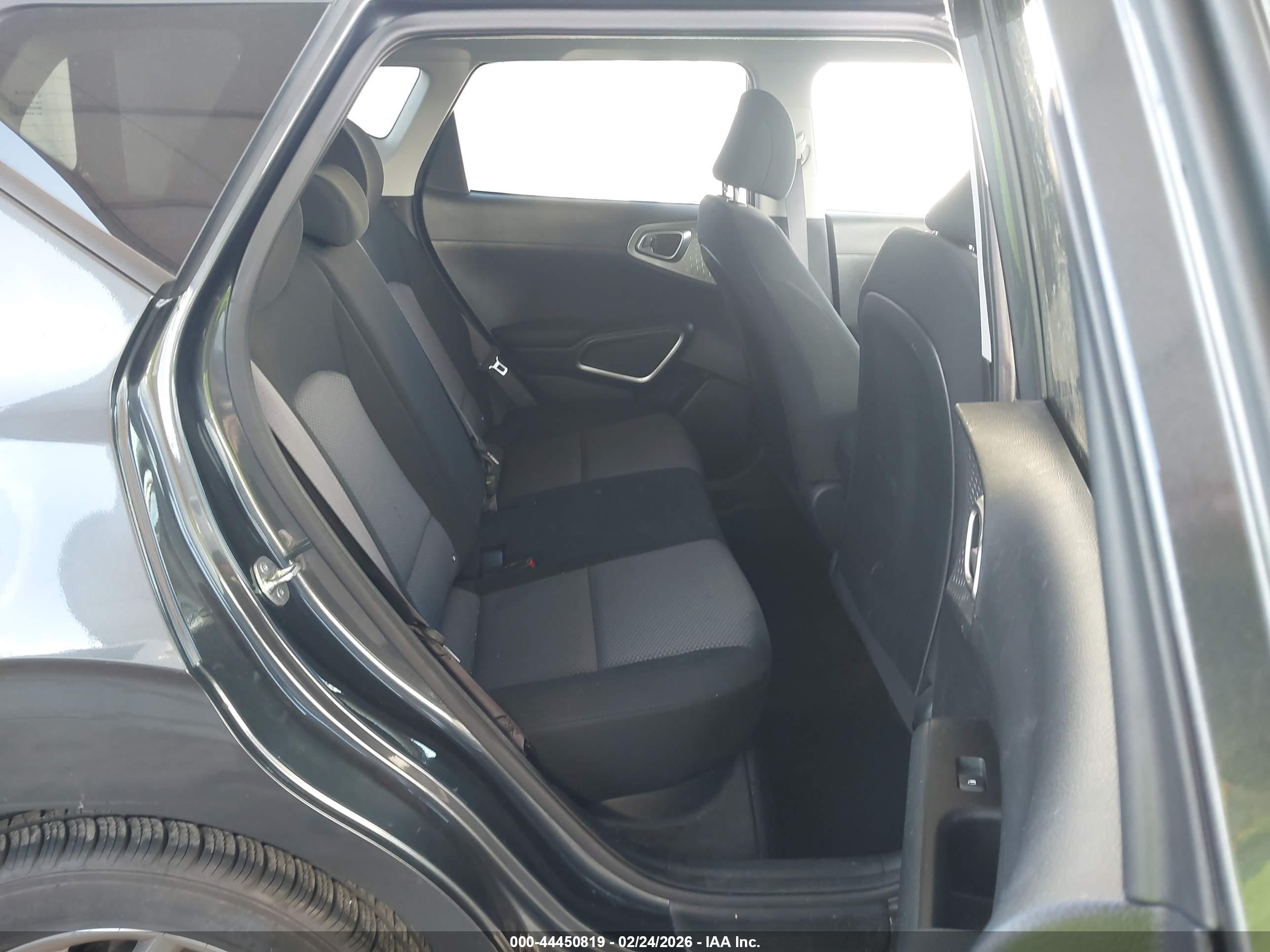 KIA SOUL image 8