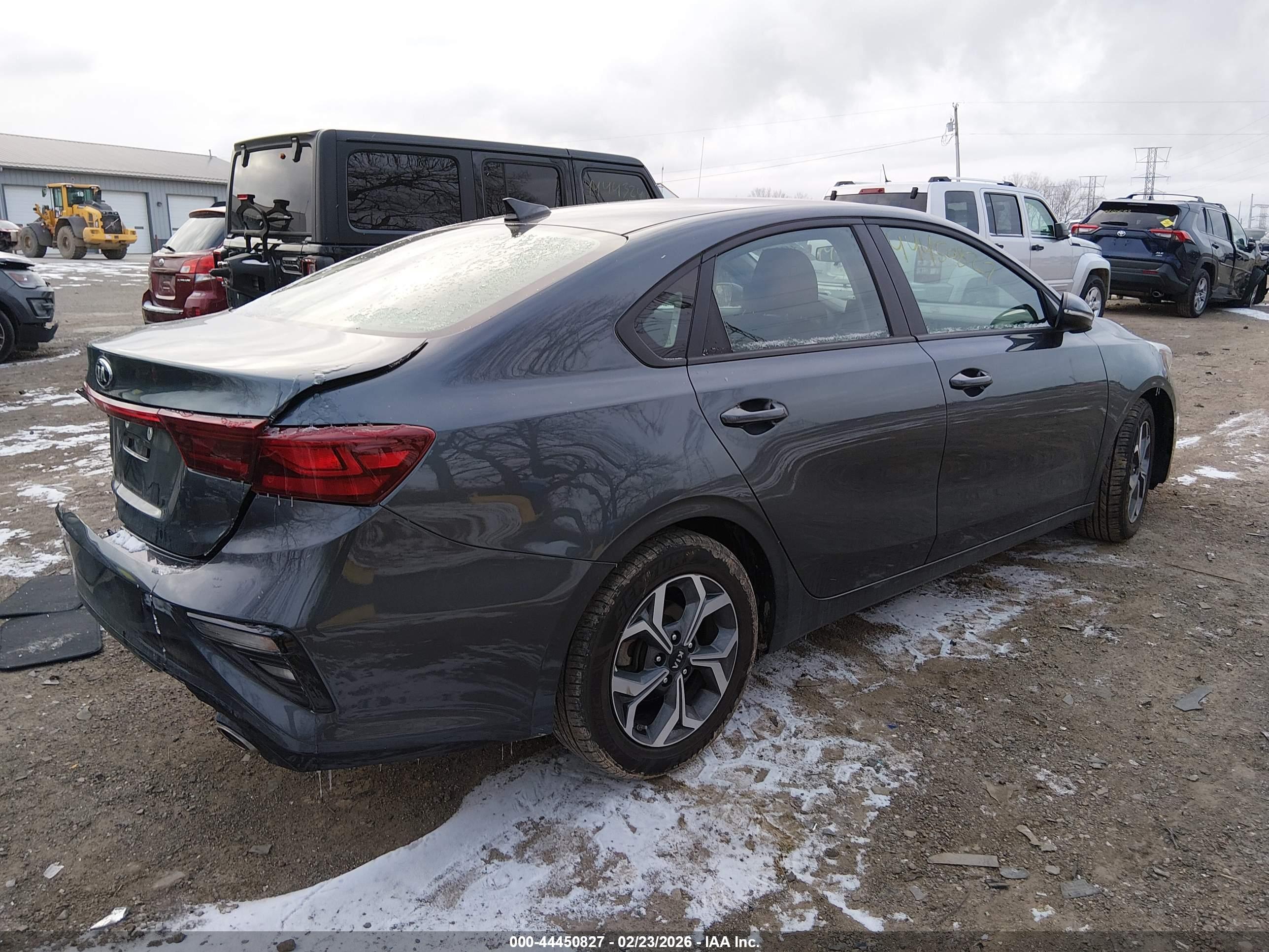 KIA FORTE image 4