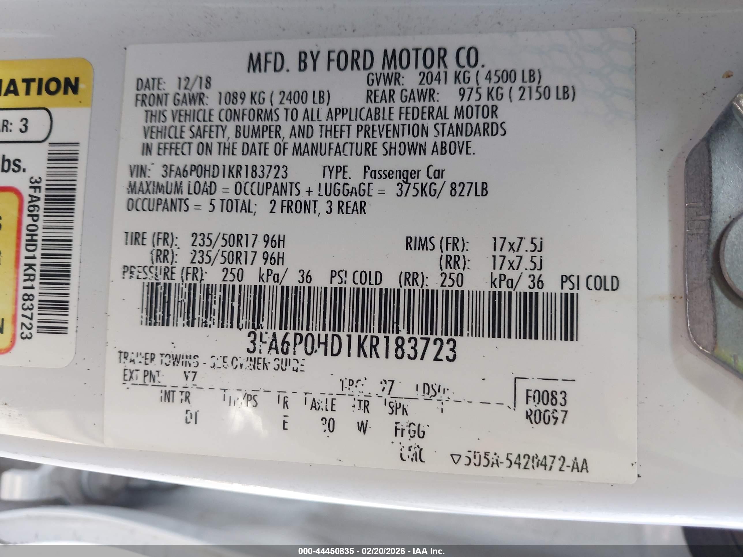 FORD FUSION image 9