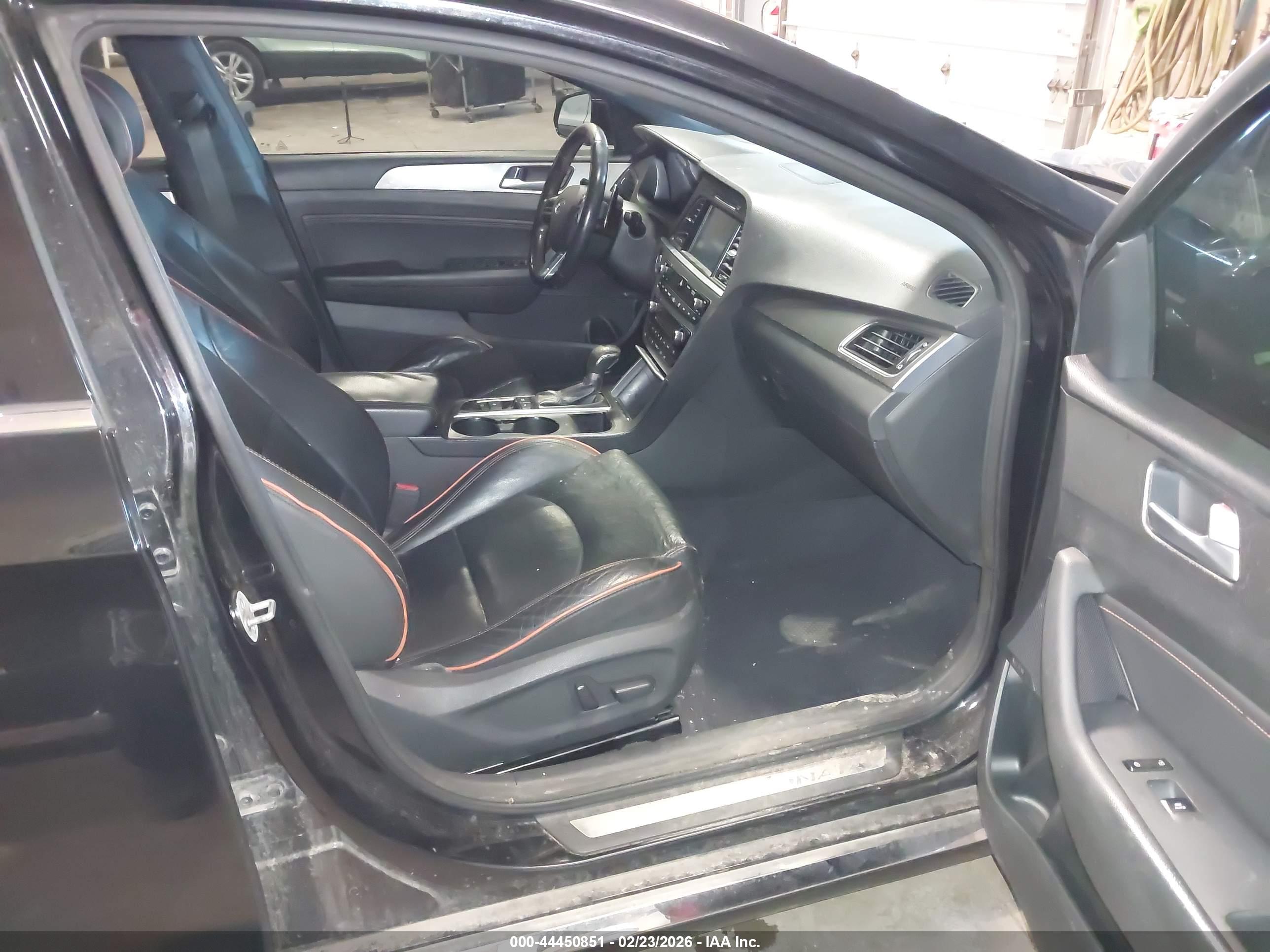 HYUNDAI SONATA image 5