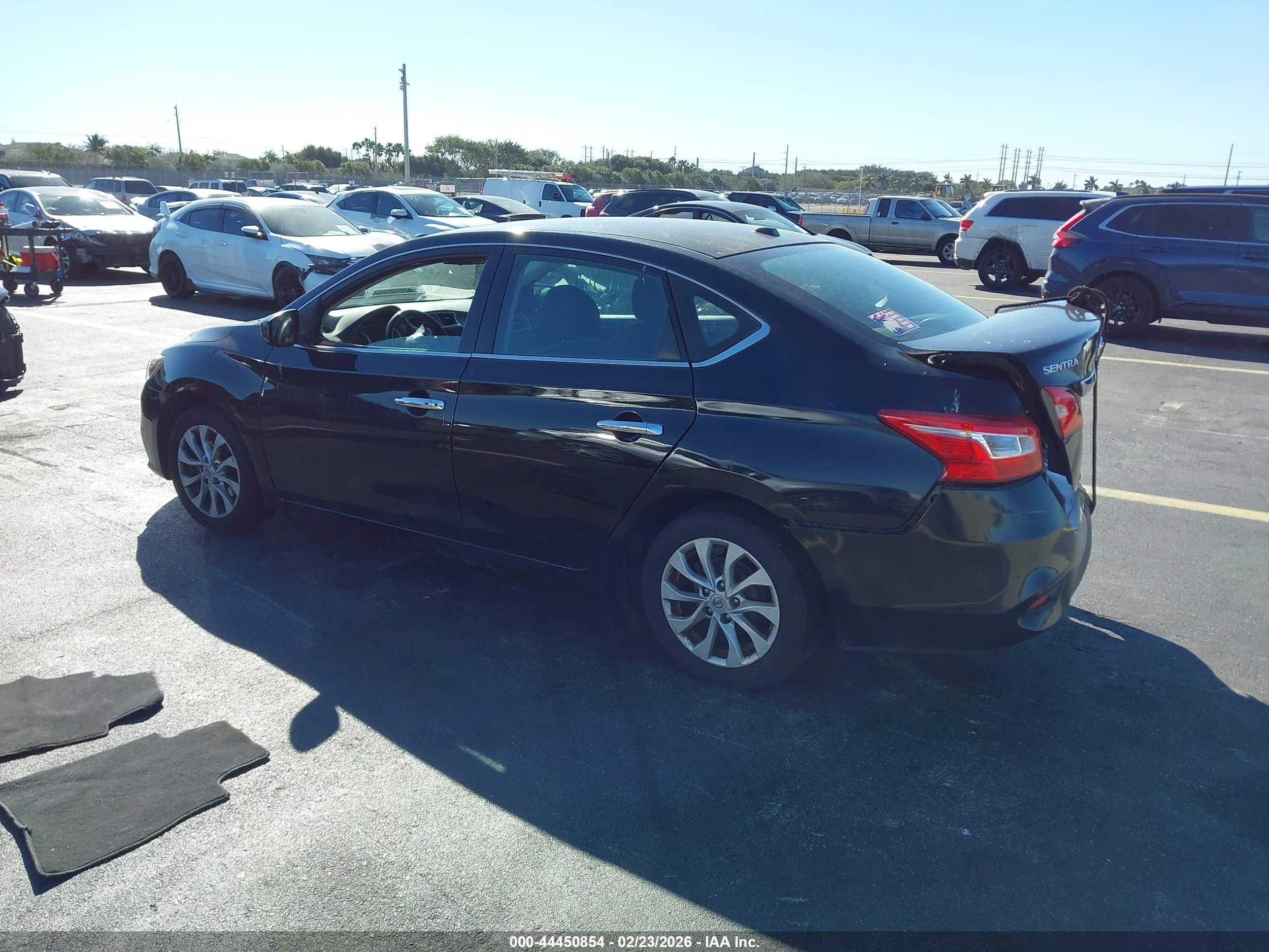 NISSAN SENTRA image 3