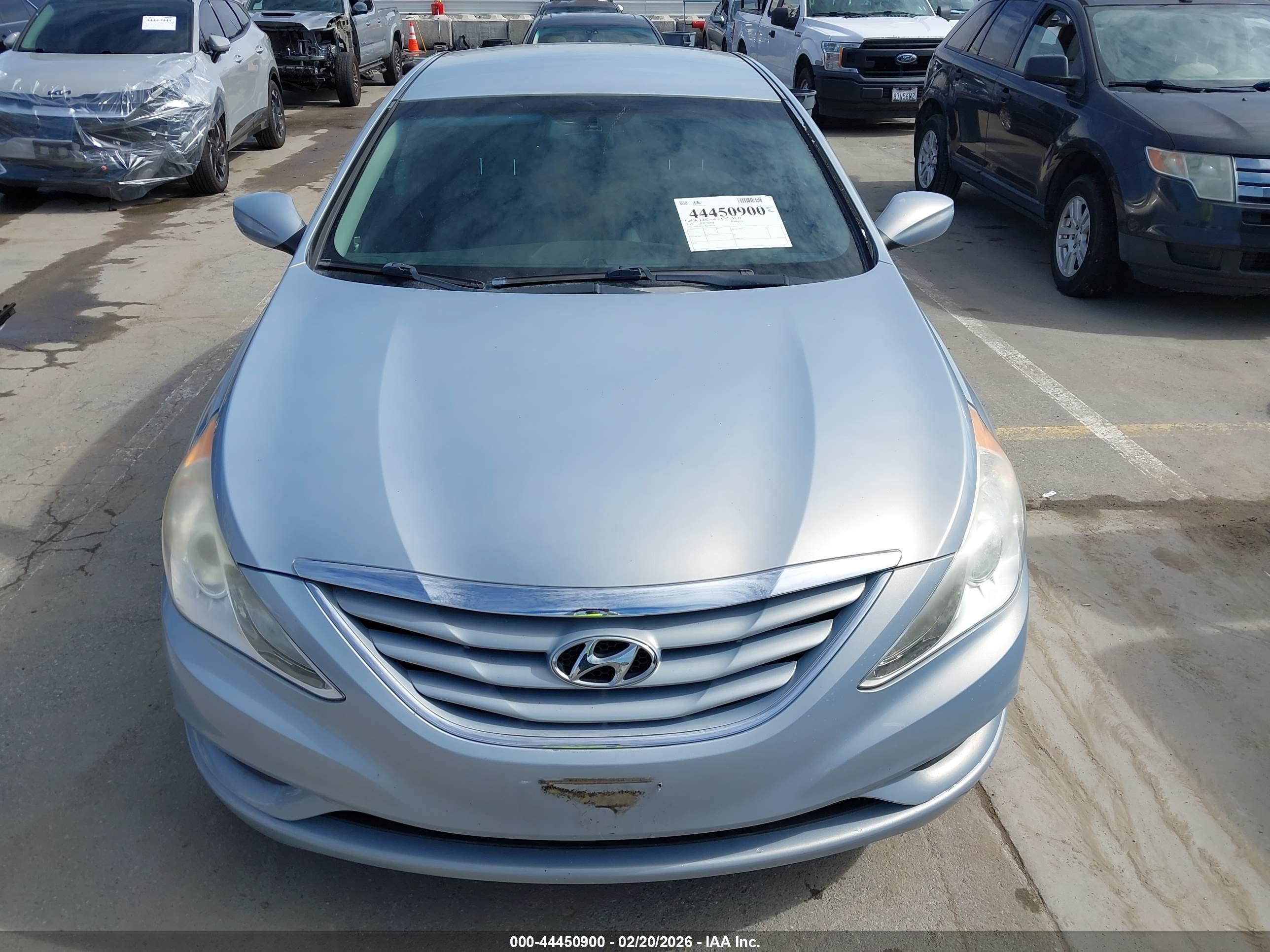 HYUNDAI SONATA image 6