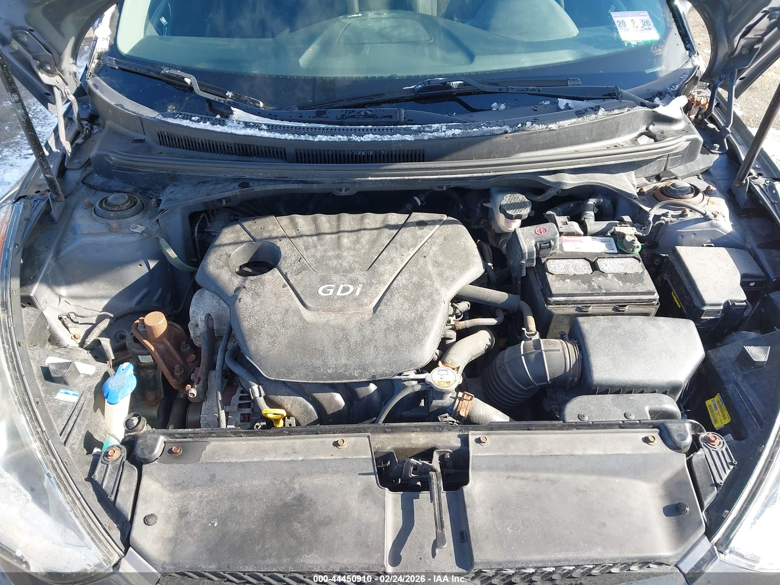 HYUNDAI VELOSTER image 10