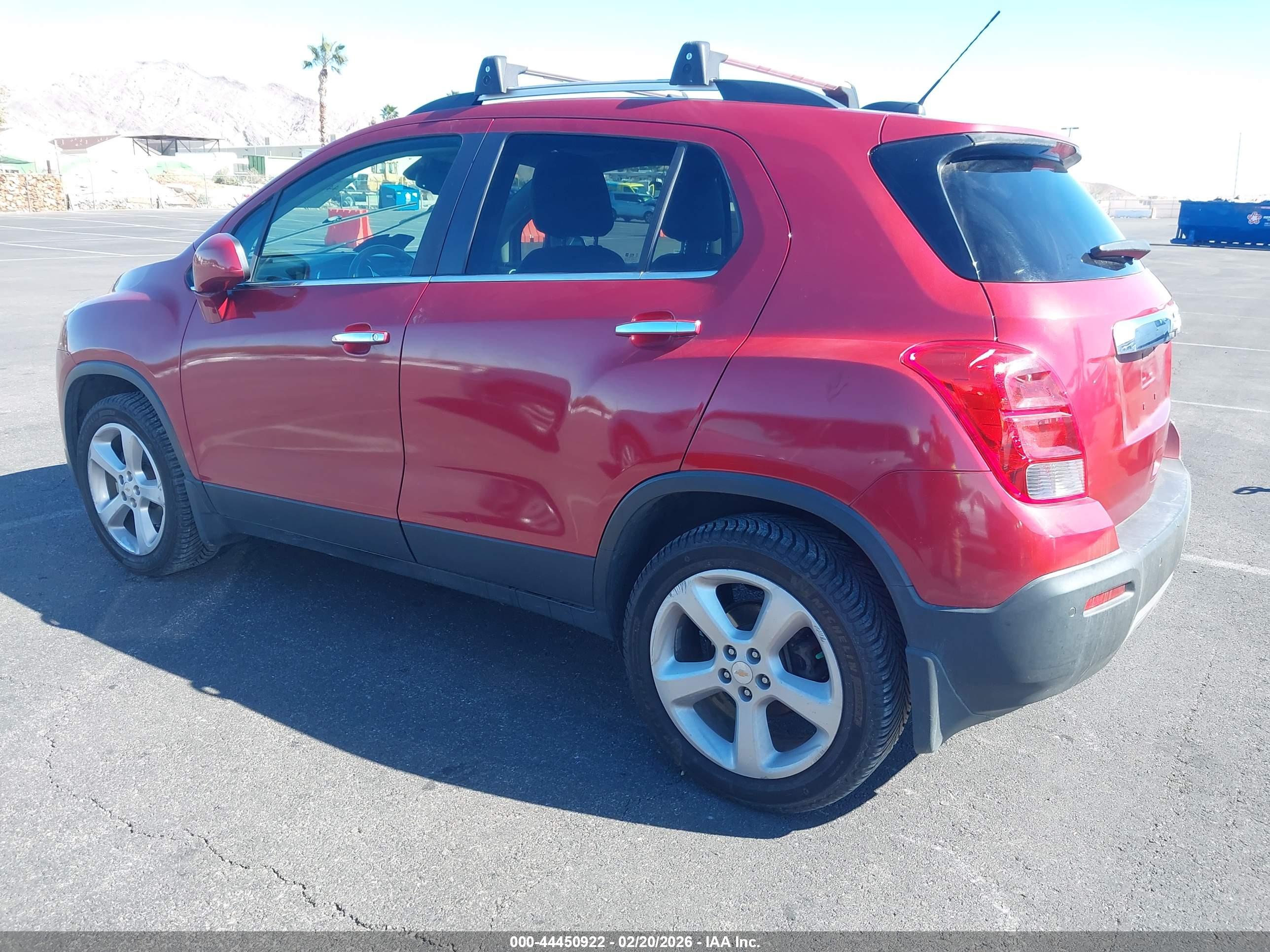CHEVROLET TRAX image 3