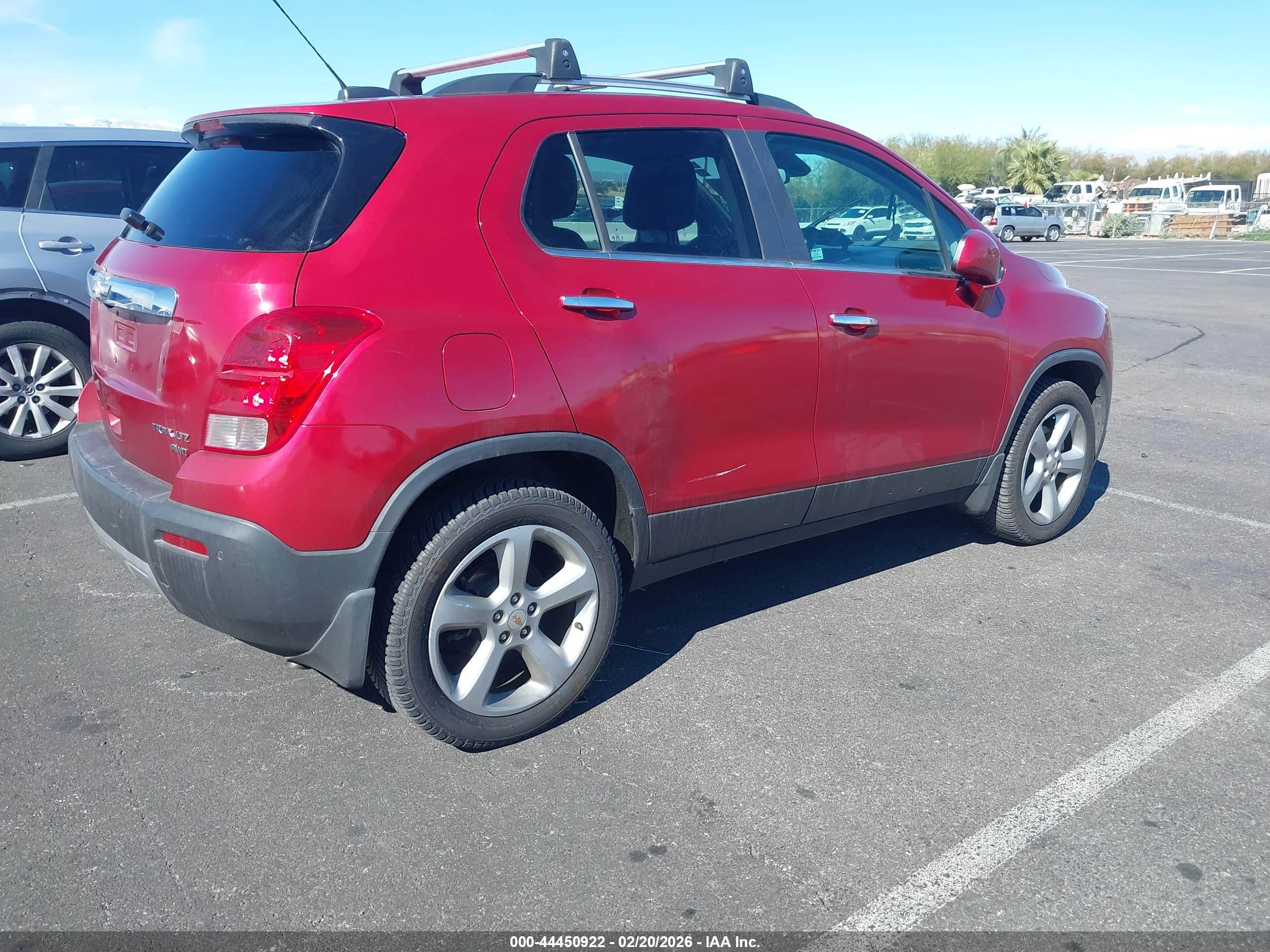 CHEVROLET TRAX image 4