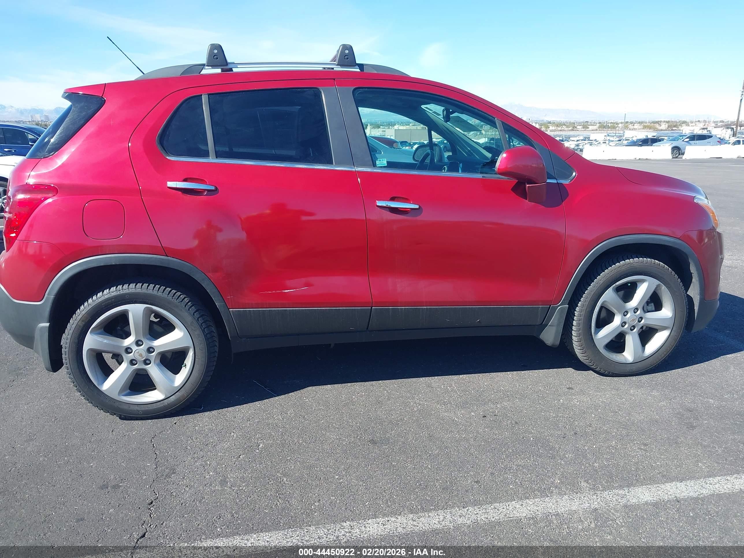 CHEVROLET TRAX image 6