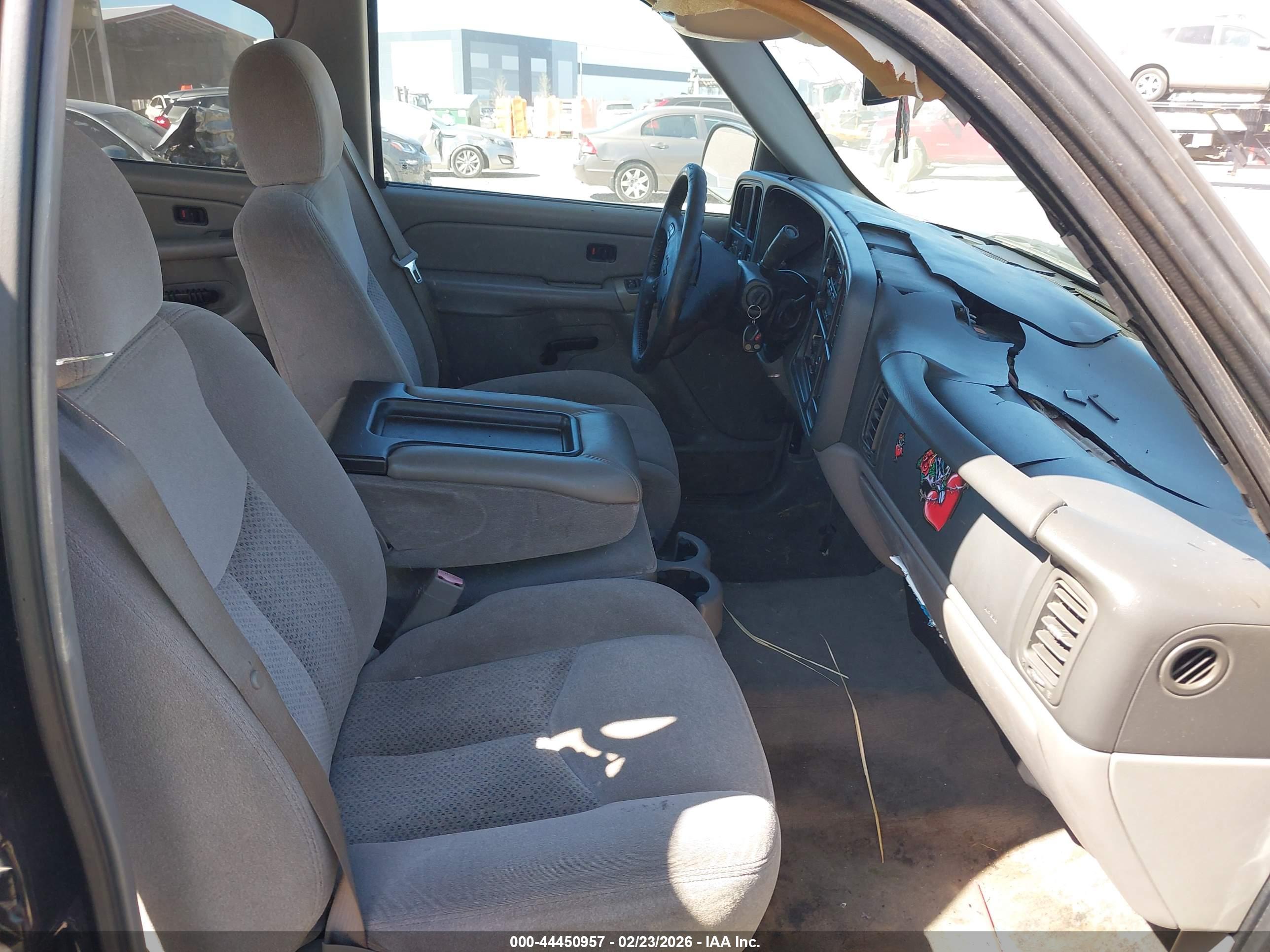CHEVROLET AVALANCHE image 5