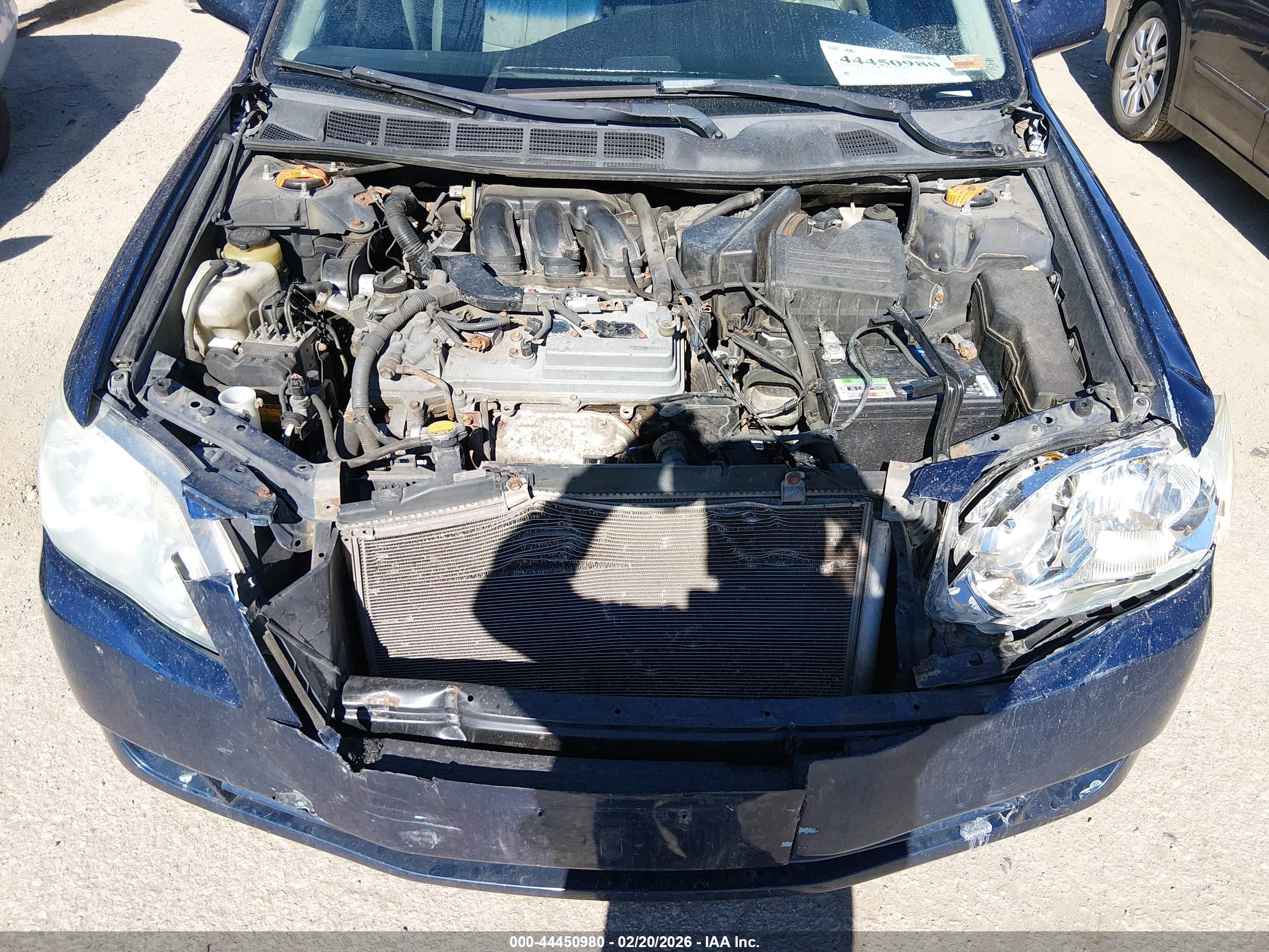 TOYOTA AVALON image 10