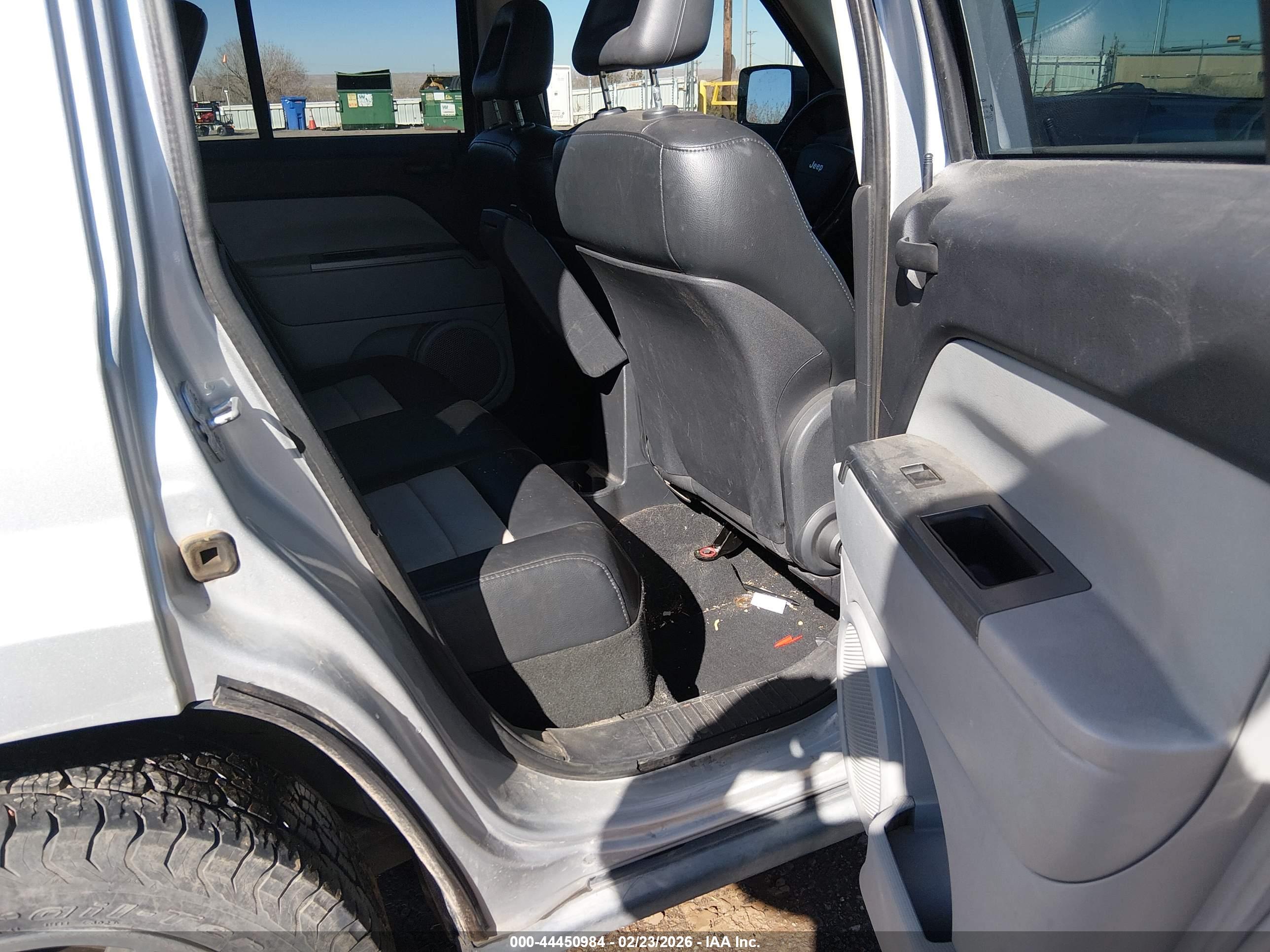 JEEP PATRIOT image 8