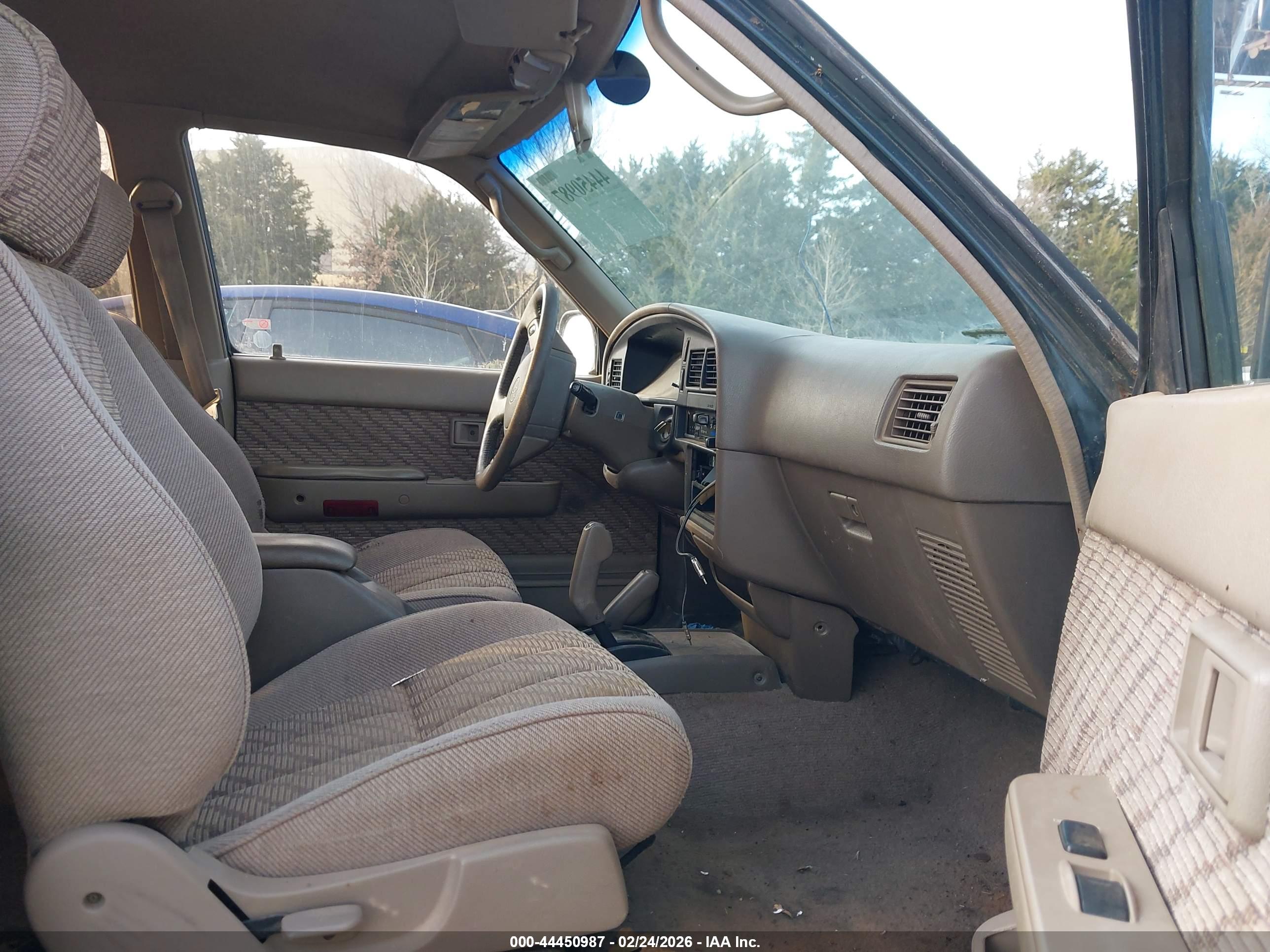 TOYOTA 4RUNNER image 5