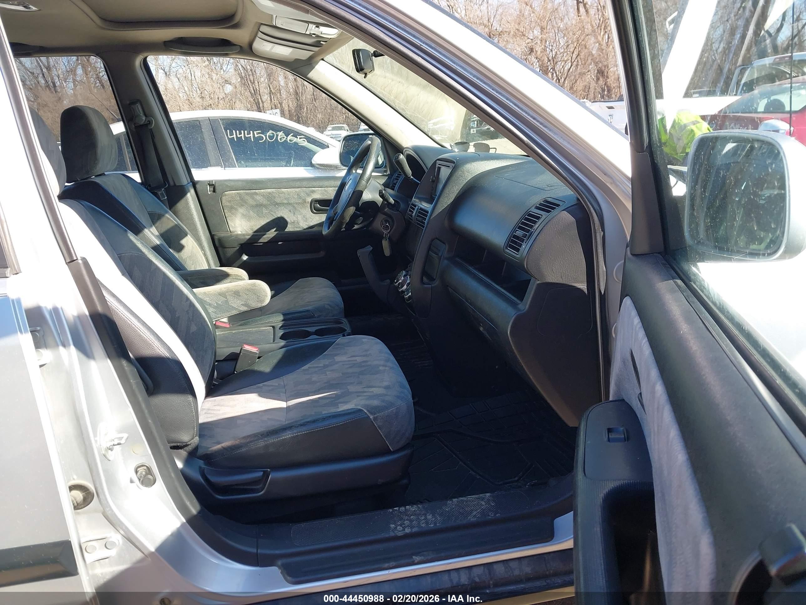 HONDA CR-V image 5