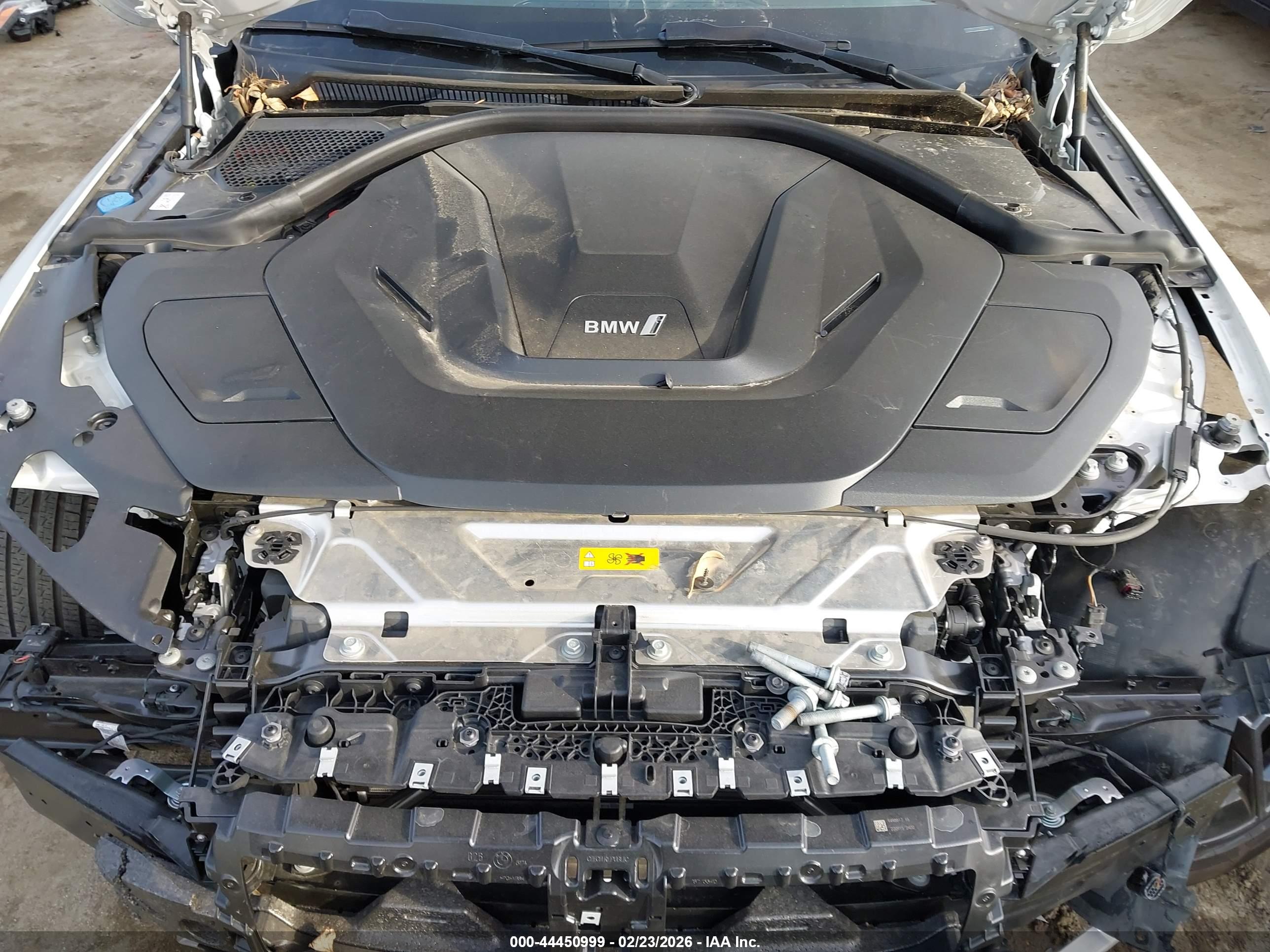 BMW I4 image 10